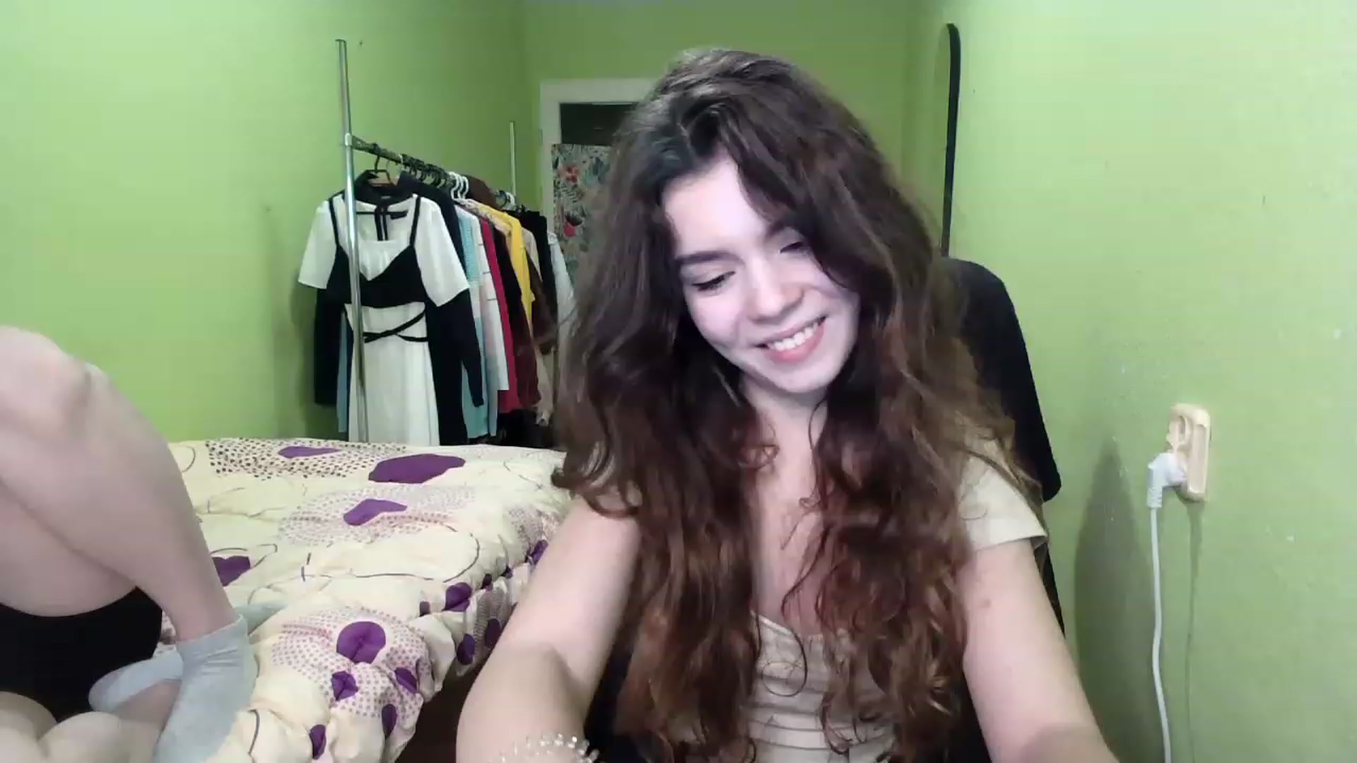 Gallery image thumbnail from So_Karry's myfreecams stream on, 12/08/2022, 14:27 image 16 of 20