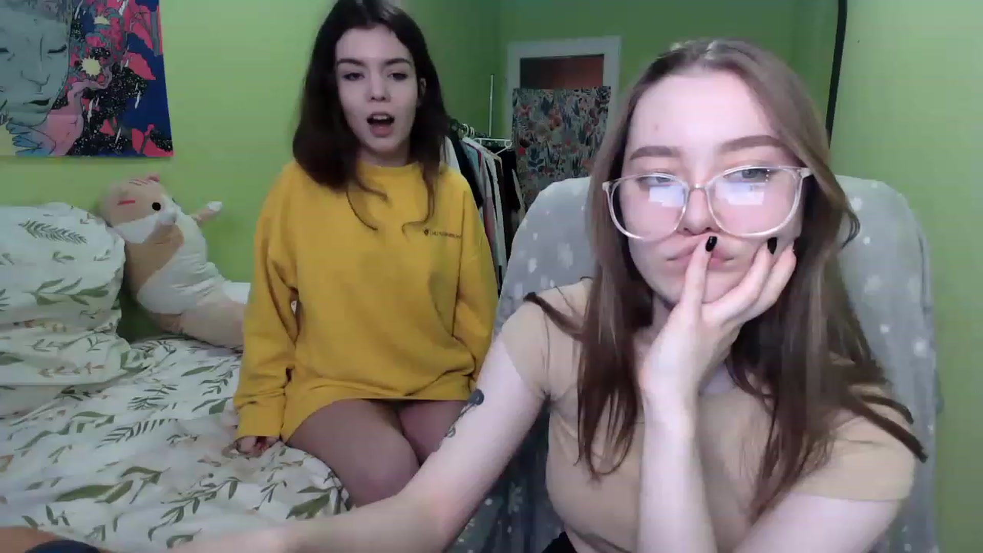 Gallery image thumbnail from So_Karry's myfreecams stream on, 01/16/2023, 15:01 image 18 of 20