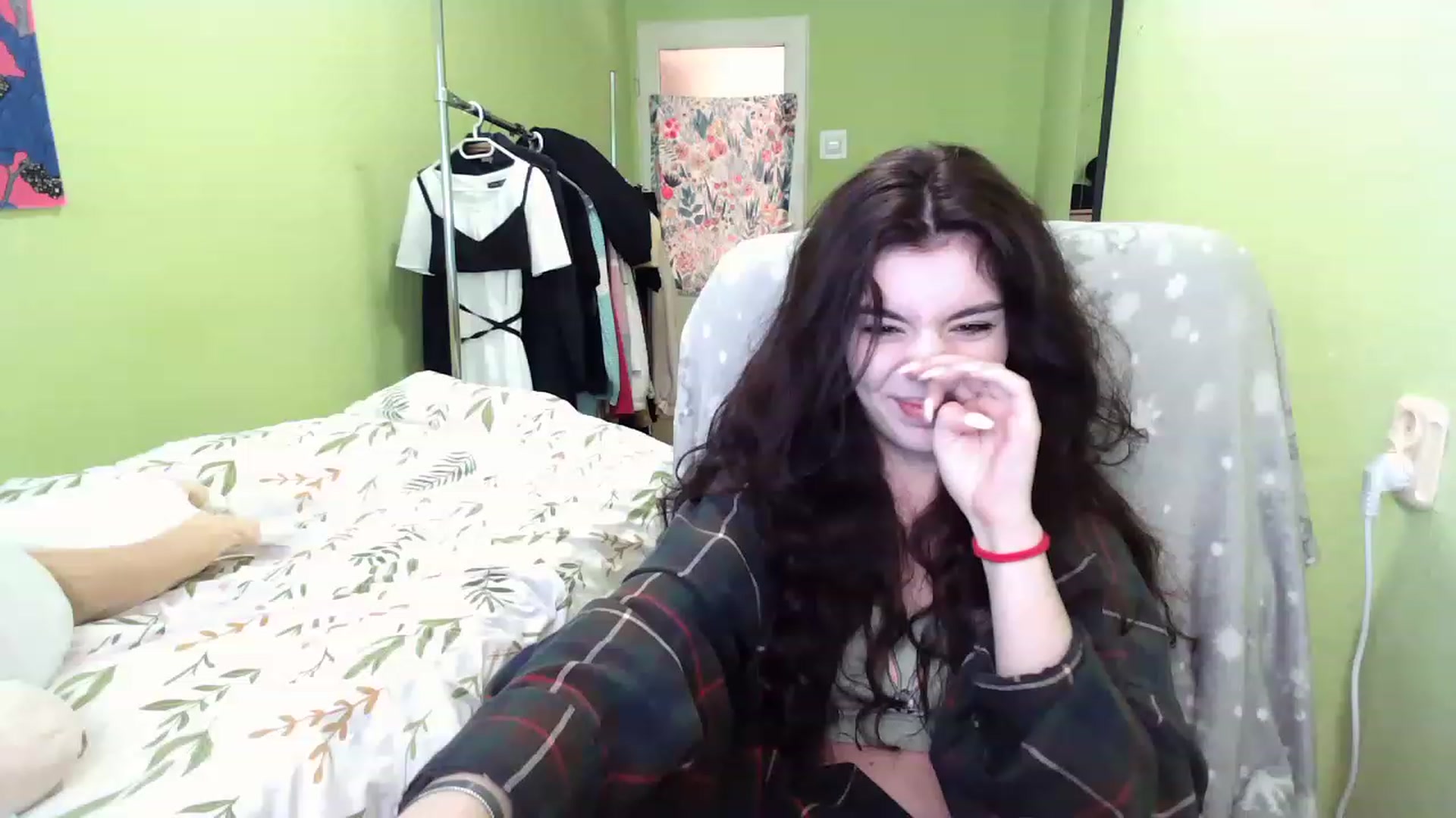 Gallery image thumbnail from So_Karry's myfreecams stream on, 01/17/2023, 12:33 image 12 of 20