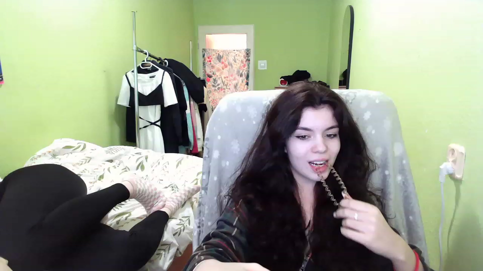 Gallery image thumbnail from So_Karry's myfreecams stream on, 01/17/2023, 14:03 image 18 of 20