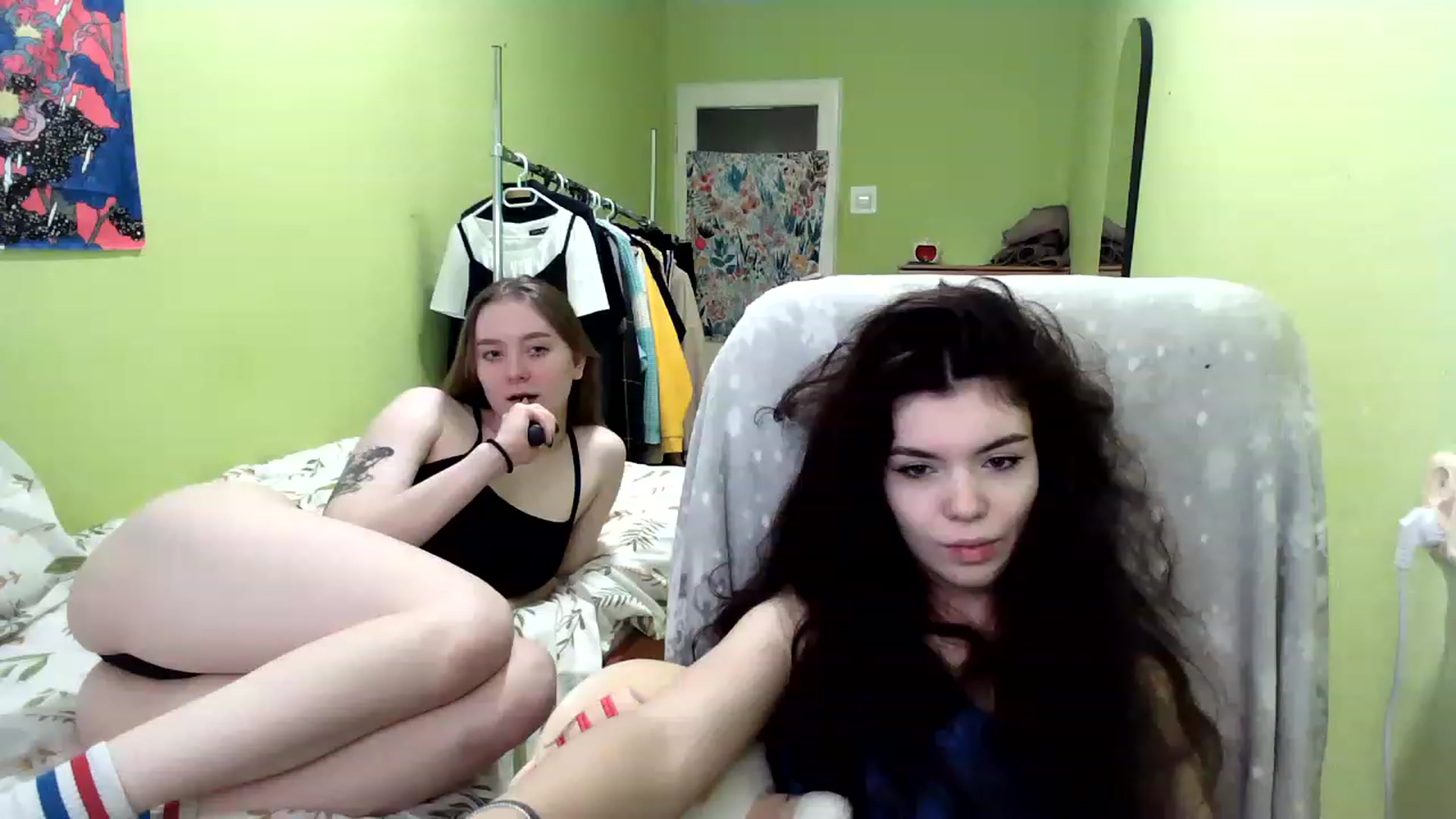 Gallery image thumbnail from So_Karry's myfreecams stream on, 01/20/2023, 13:33 image 4 of 20