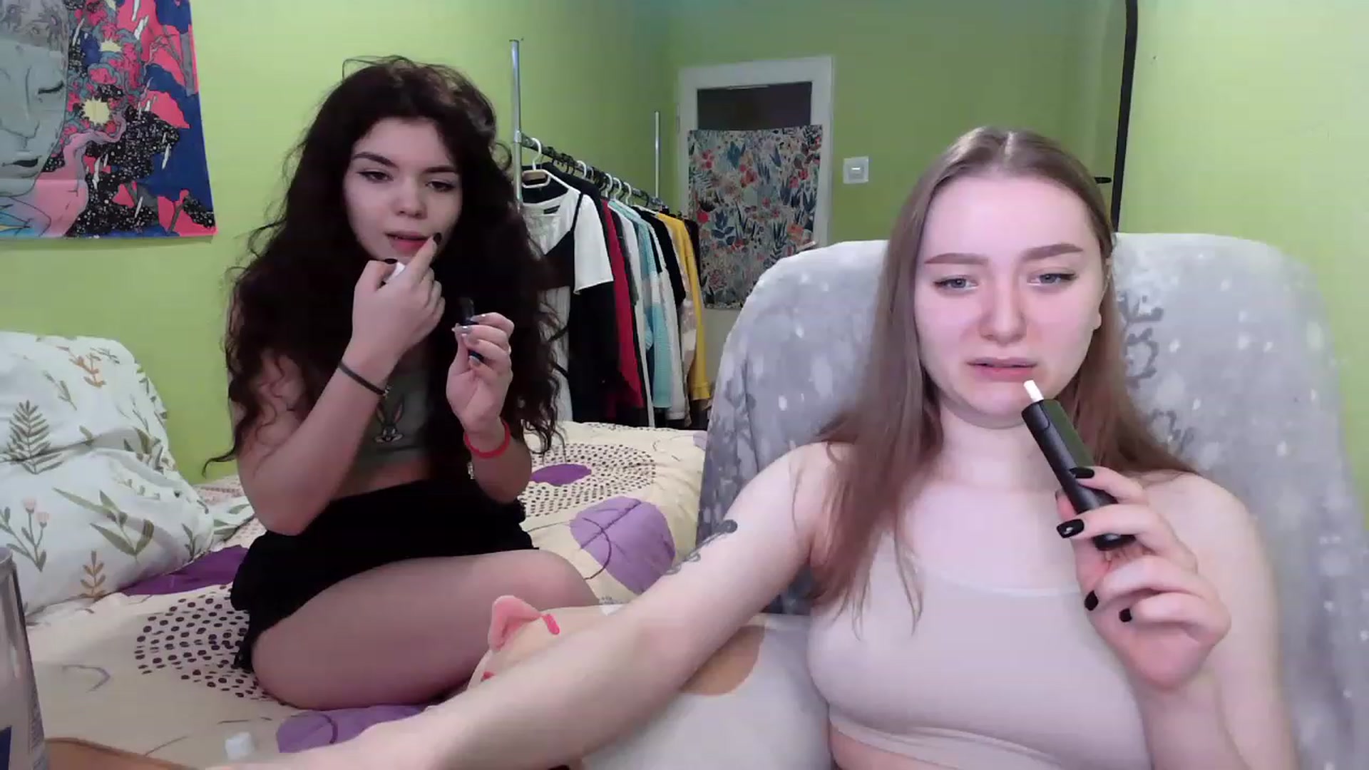 Gallery image thumbnail from So_Karry's myfreecams stream on, 01/25/2023, 11:59 image 10 of 20