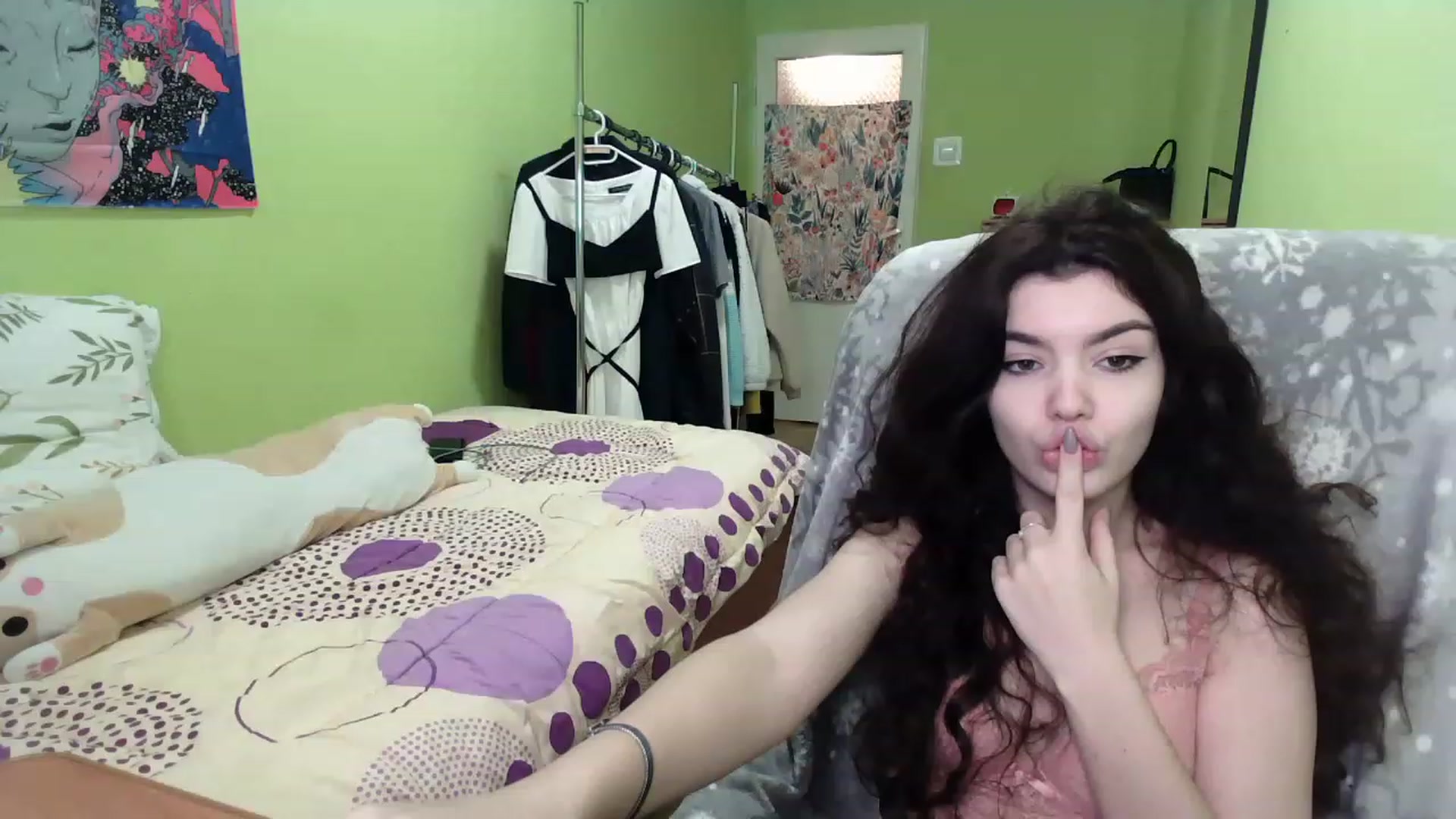 Gallery image thumbnail from So_Karry's myfreecams stream on, 01/28/2023, 14:49 image 14 of 20