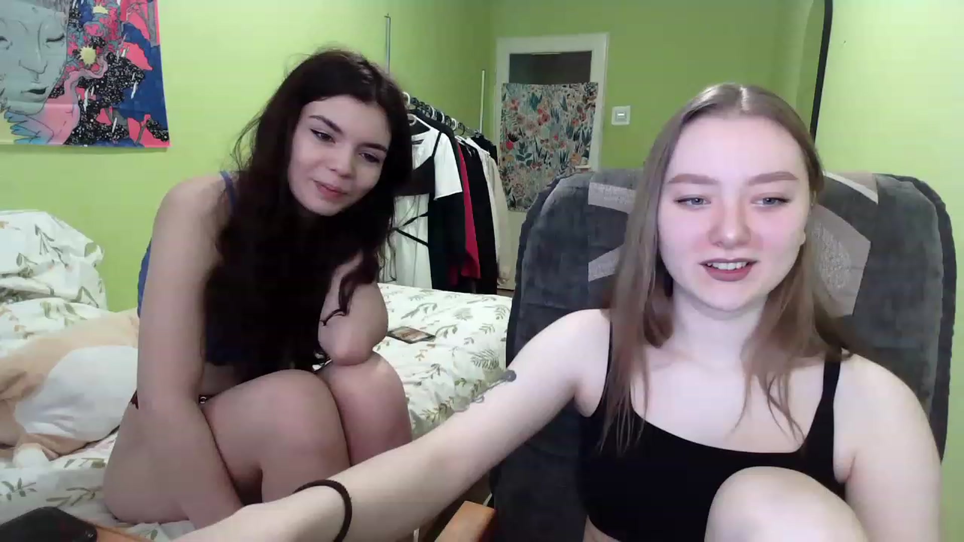 Gallery image thumbnail from So_Karry's myfreecams stream on, 01/31/2023, 14:31 image 3 of 20