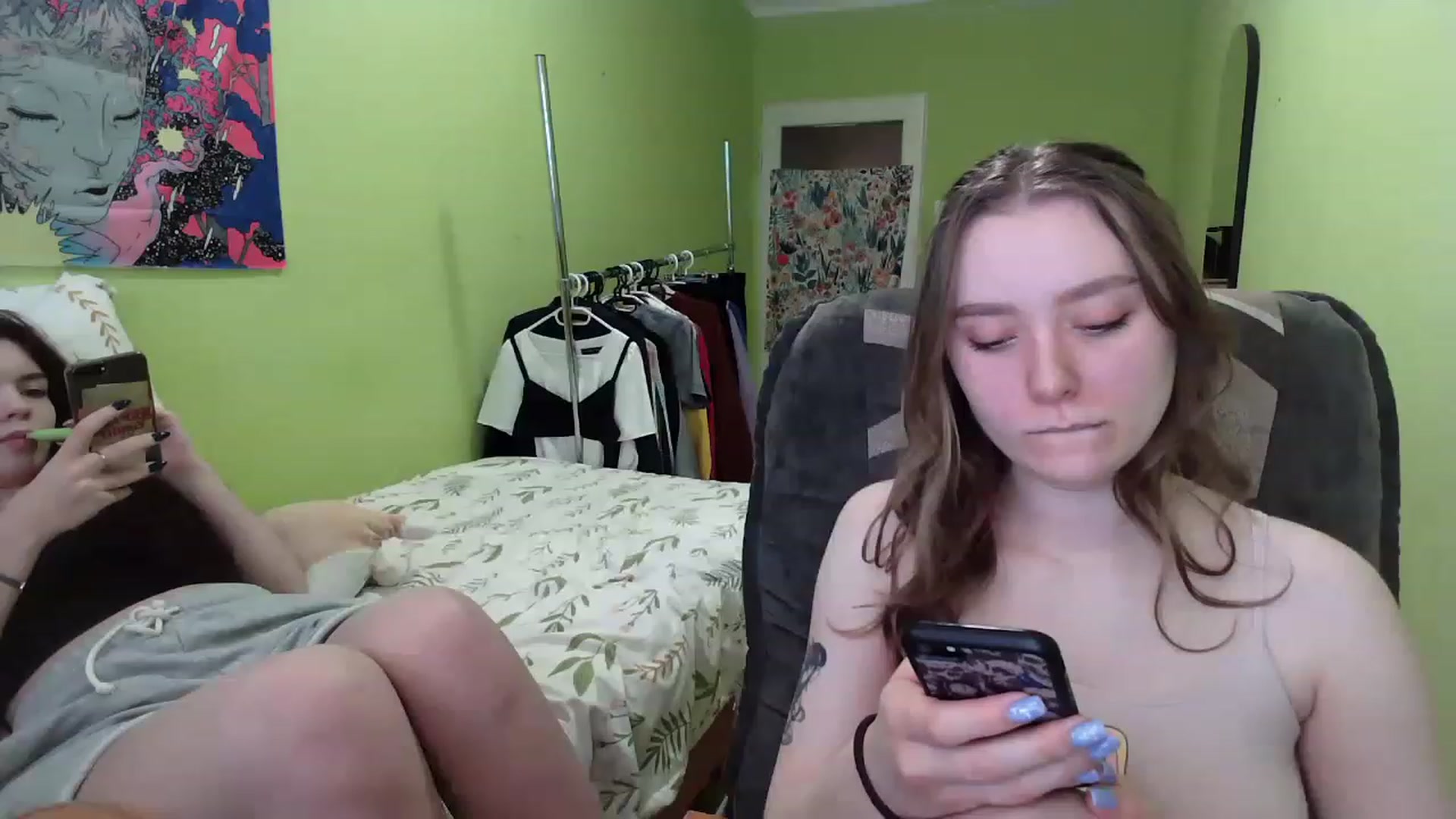Gallery image thumbnail from So_Karry's myfreecams stream on, 02/11/2023, 13:49 image 10 of 20