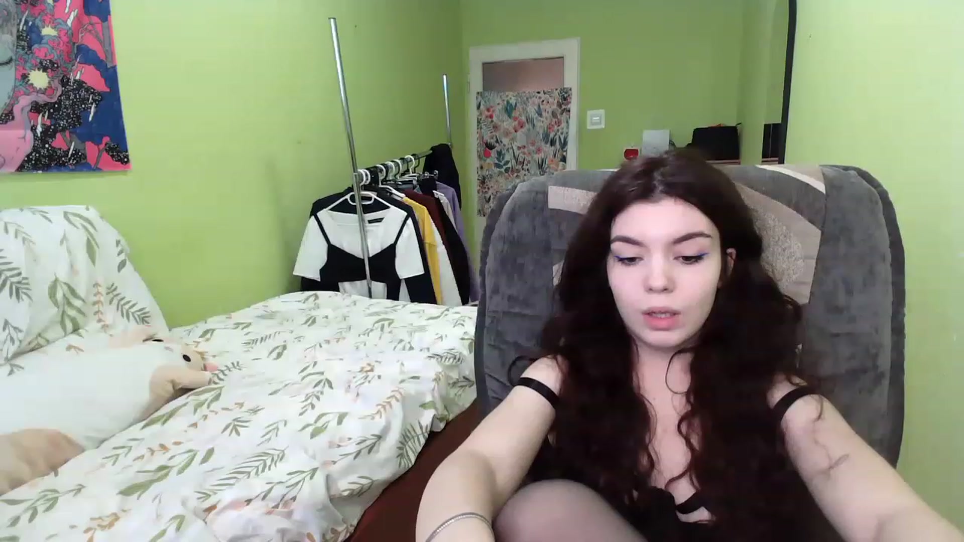 Gallery image thumbnail from So_Karry's myfreecams stream on, 02/23/2023, 14:02 image 10 of 20
