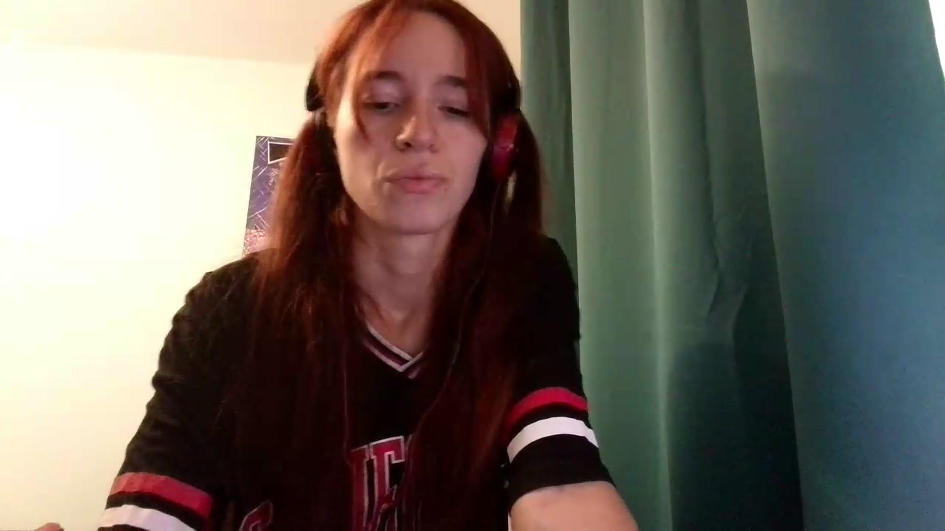 Gallery image thumbnail from Socola's myfreecams stream on, 08/20/2026, 09:32 image 12 of 20