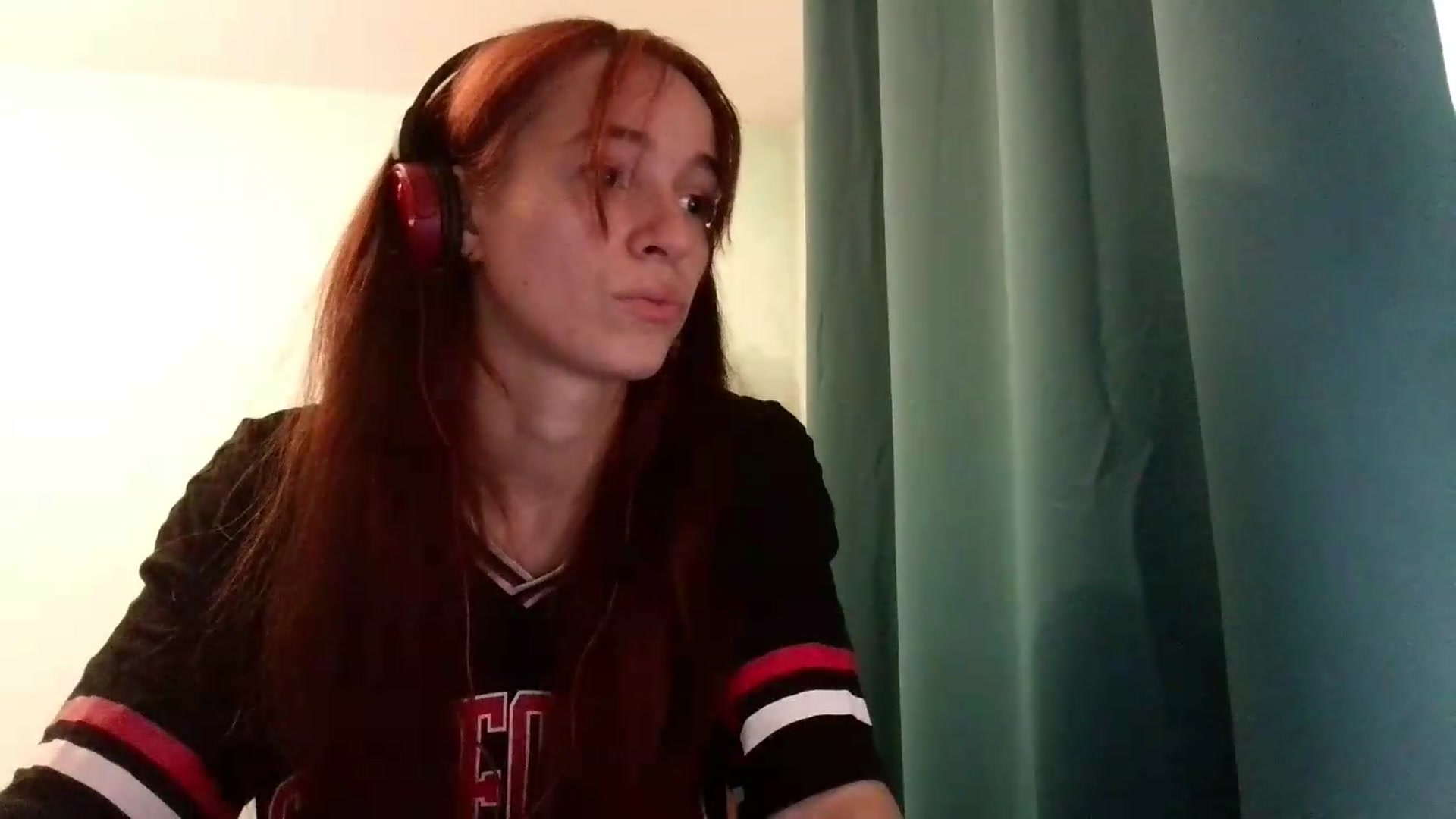 Gallery image thumbnail from Socola's myfreecams stream on, 08/20/2026, 09:32 image 10 of 20