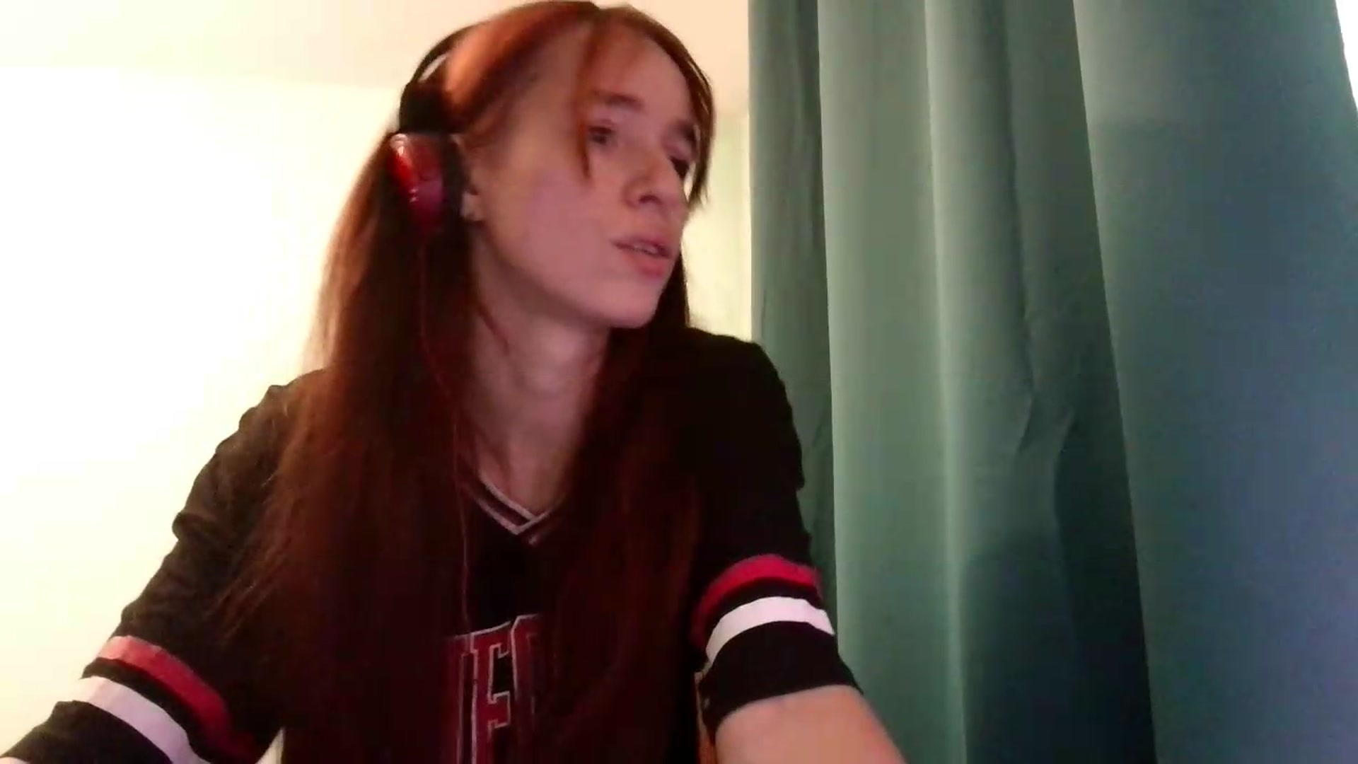 Gallery image thumbnail from Socola's myfreecams stream on, 08/20/2026, 09:32 image 11 of 20