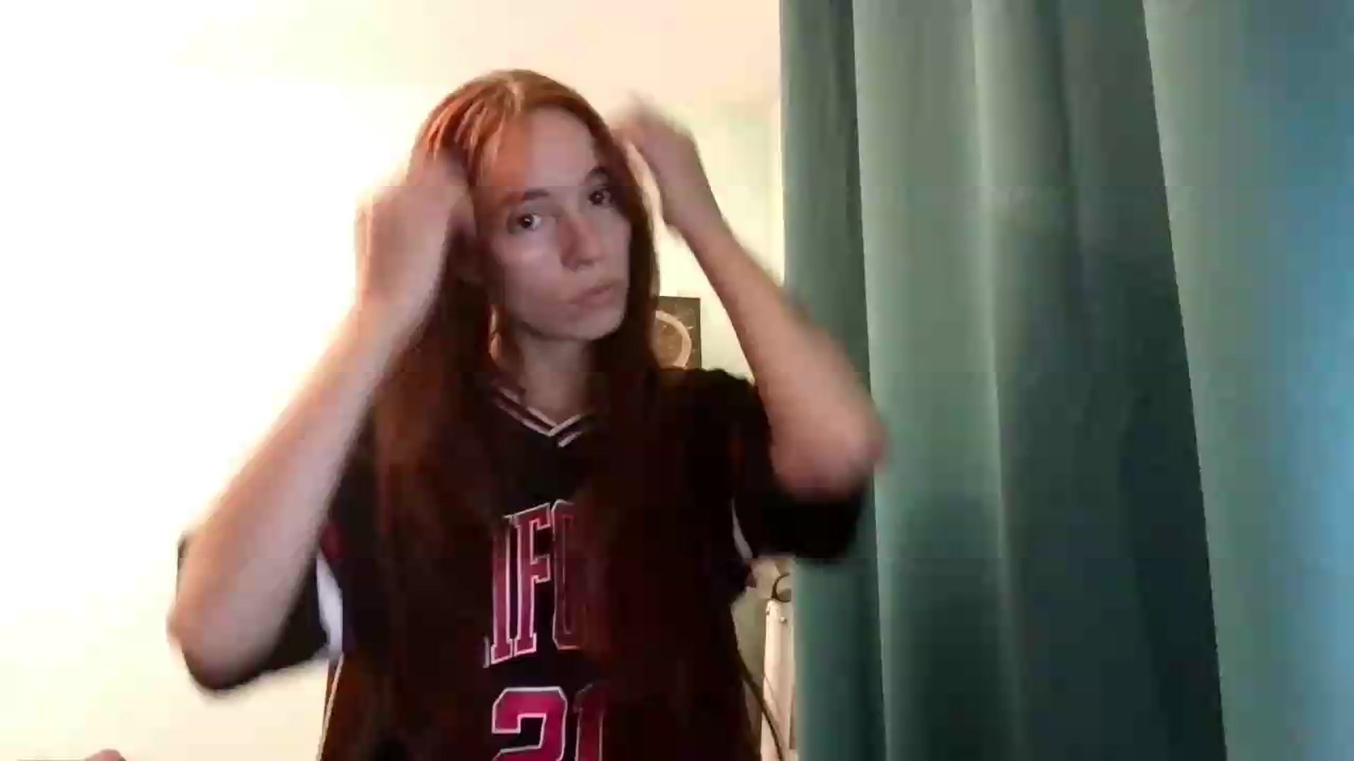 Gallery image thumbnail from Socola's myfreecams stream on, 08/20/2026, 09:32 image 1 of 20