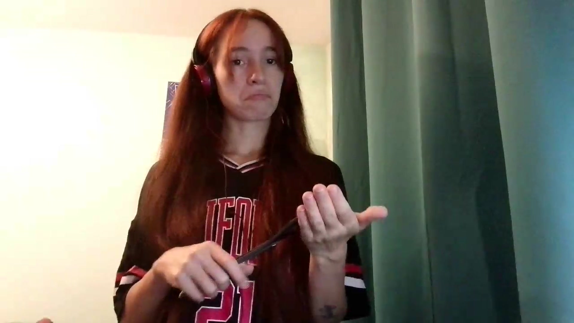Gallery image thumbnail from Socola's myfreecams stream on, 08/20/2026, 09:32 image 4 of 20