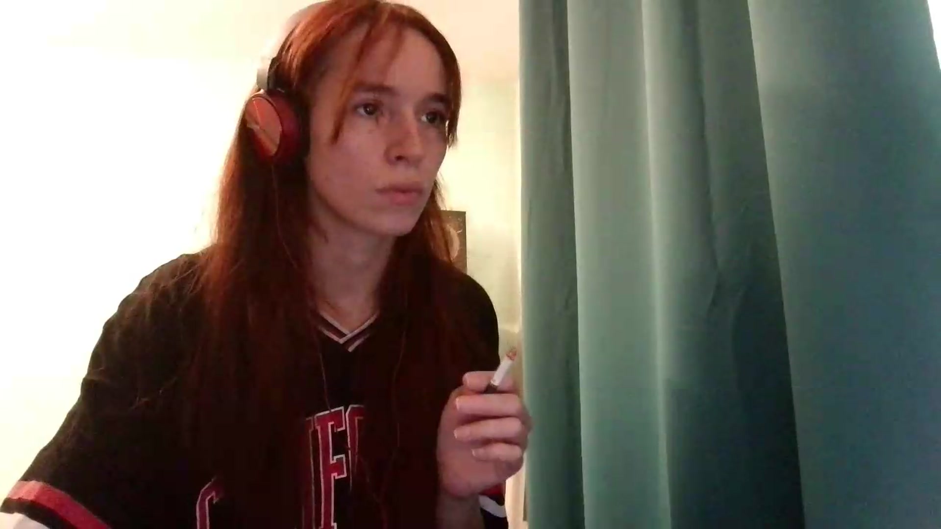 Gallery image thumbnail from Socola's myfreecams stream on, 08/20/2026, 09:32 image 17 of 20