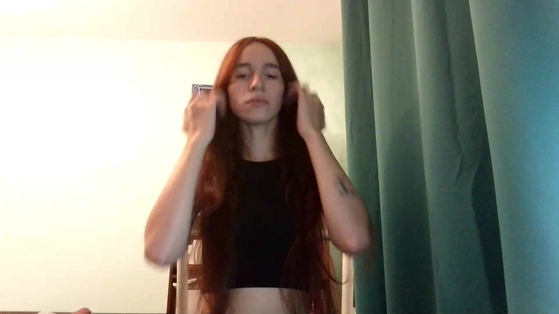 Gallery image thumbnail from Socola's myfreecams stream on, 08/21/2026, 10:15 image 18 of 20