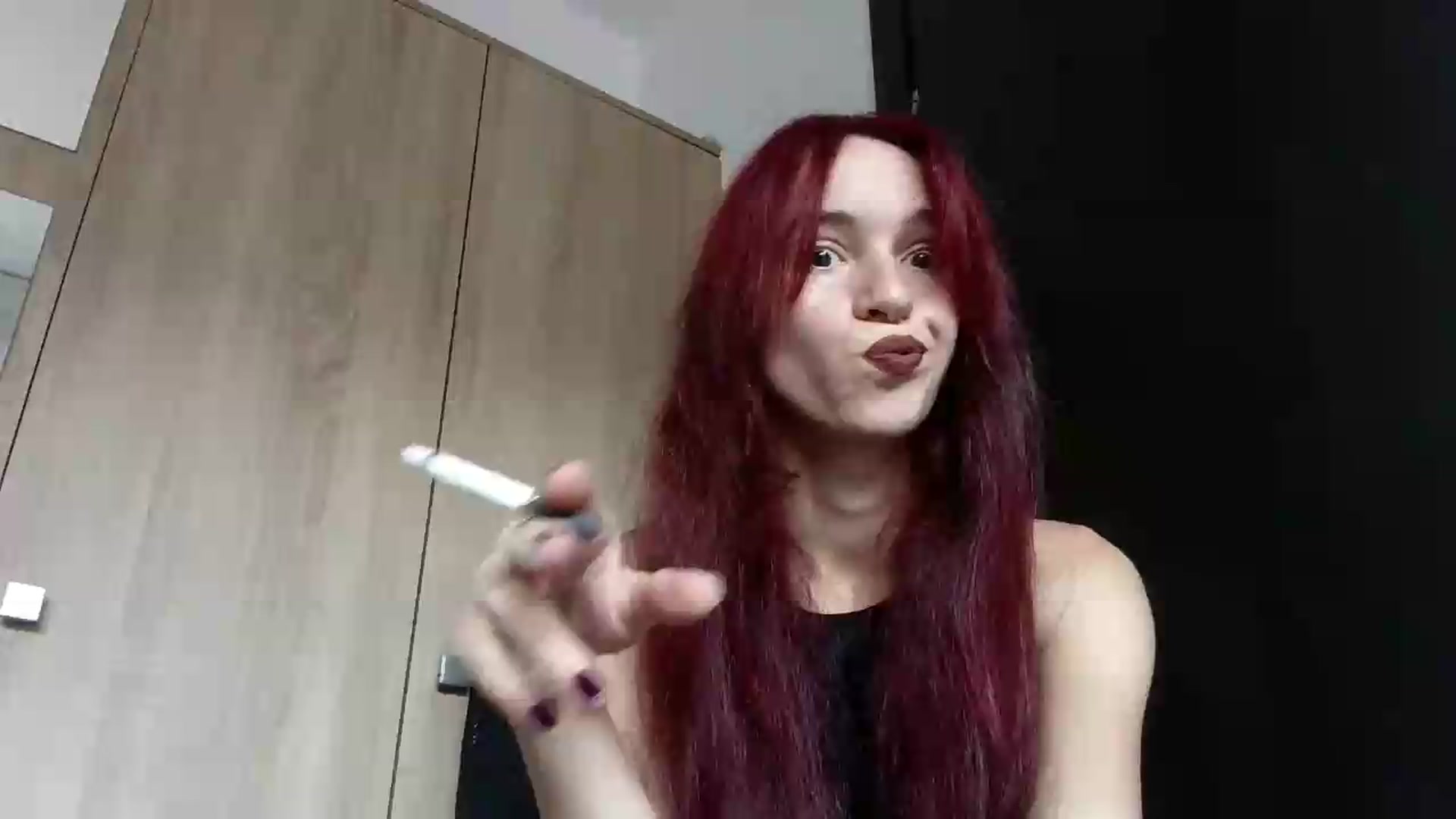 Gallery image thumbnail from Socola's myfreecams stream on, 09/04/2026, 07:15 image 3 of 20