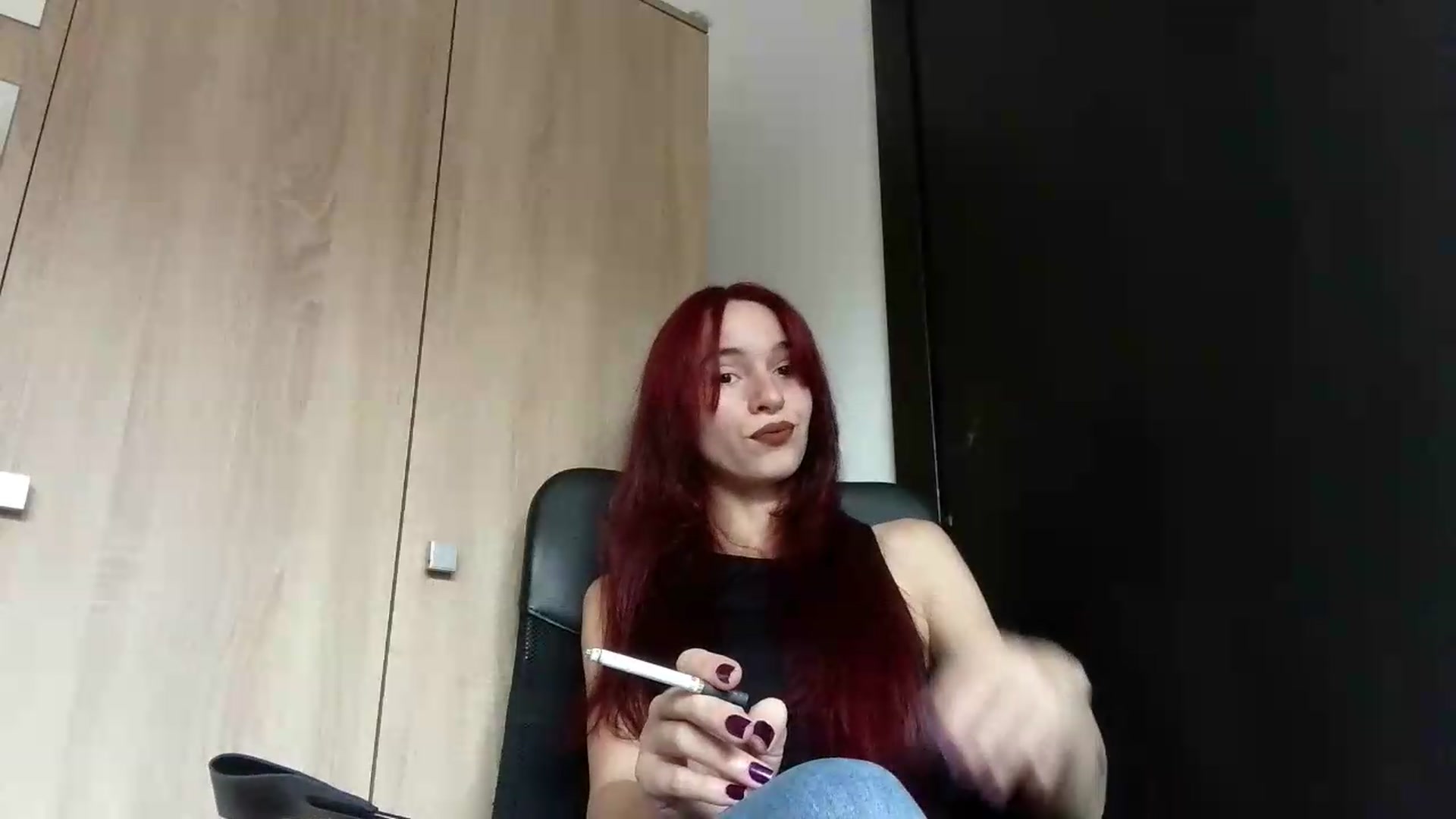 Gallery image thumbnail from Socola's myfreecams stream on, 09/04/2026, 07:15 image 16 of 20