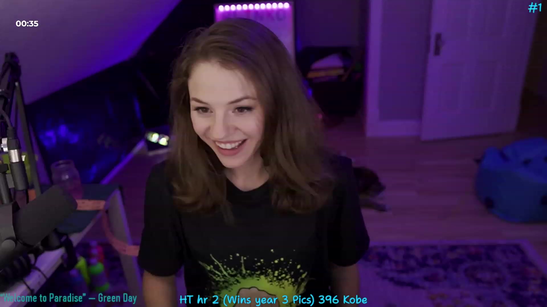 Gallery image thumbnail from Sofee_t's myfreecams stream on, 07/02/2023, 03:02 image 16 of 20