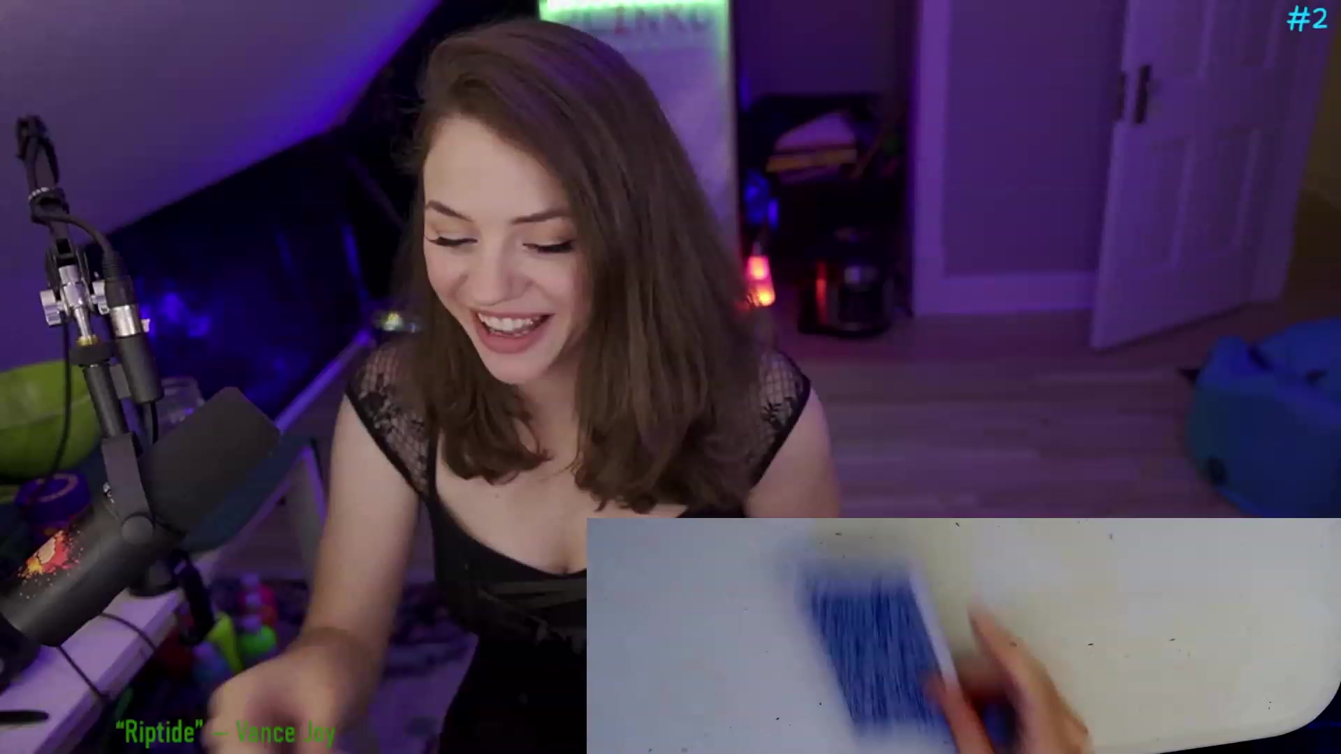Gallery image thumbnail from Sofee_t's myfreecams stream on, 07/03/2023, 04:04 image 14 of 20