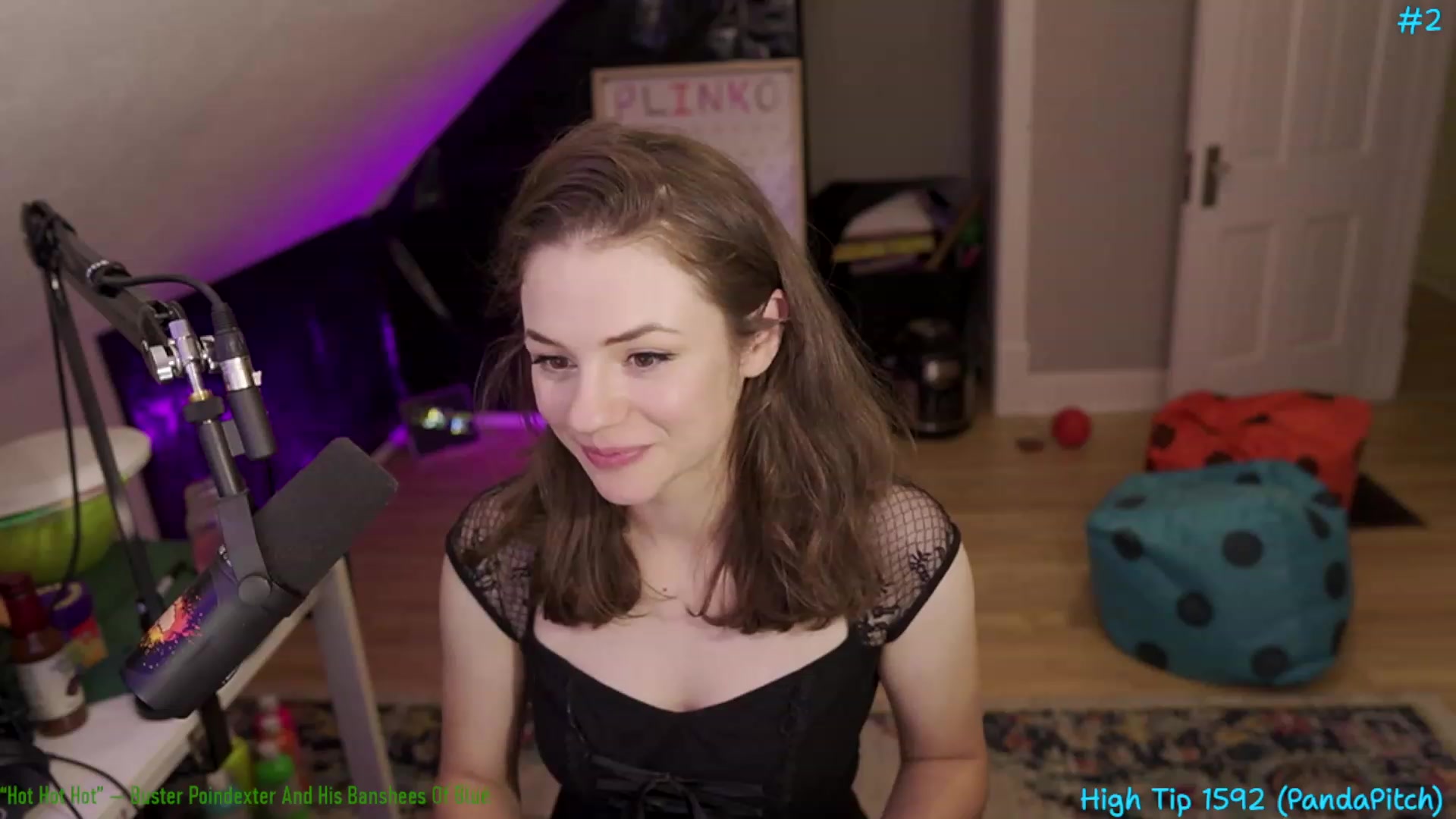 Gallery image thumbnail from Sofee_t's myfreecams stream on, 07/03/2023, 10:32 image 3 of 20