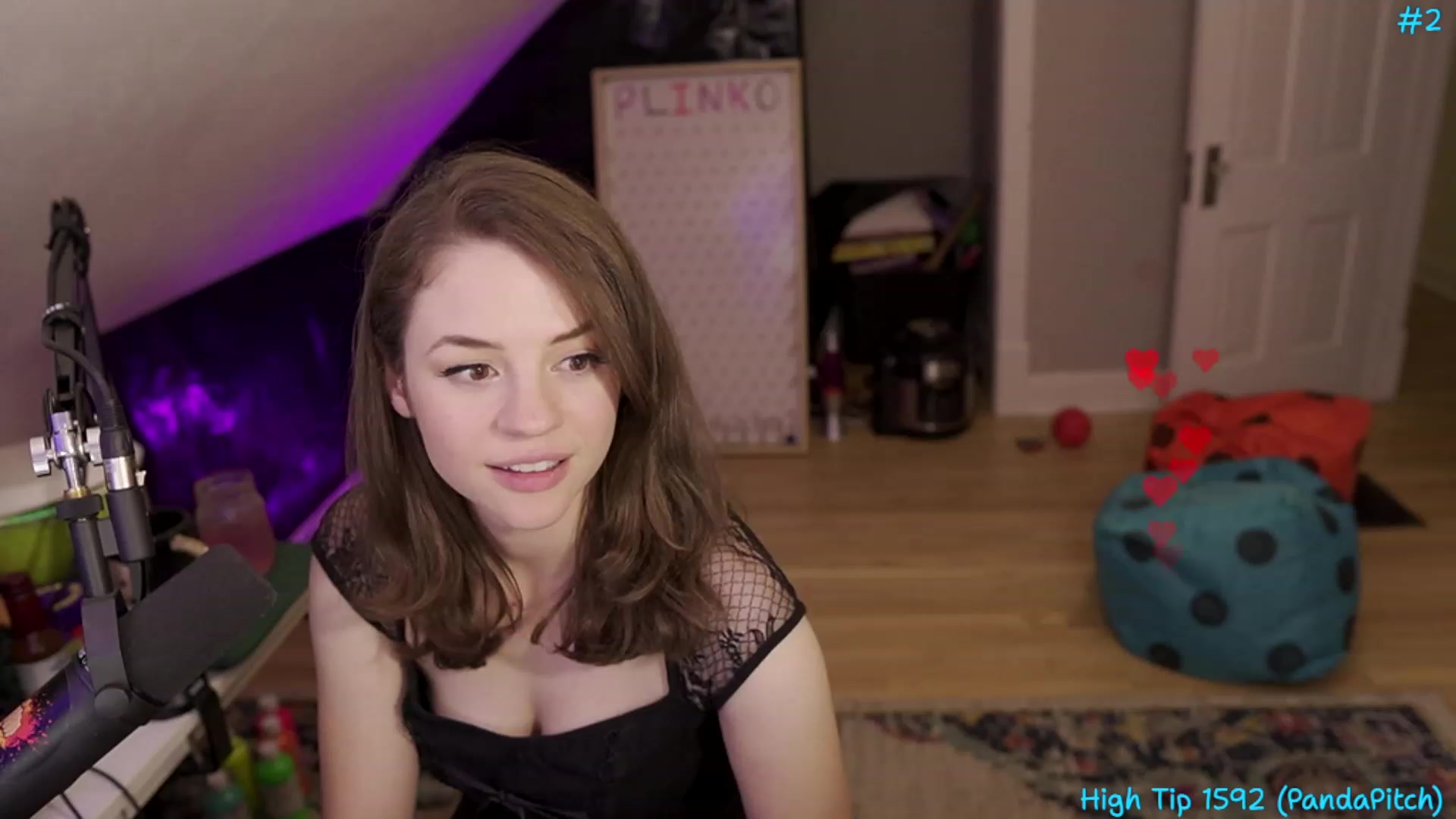 Gallery image thumbnail from Sofee_t's myfreecams stream on, 07/03/2023, 10:32 image 2 of 20