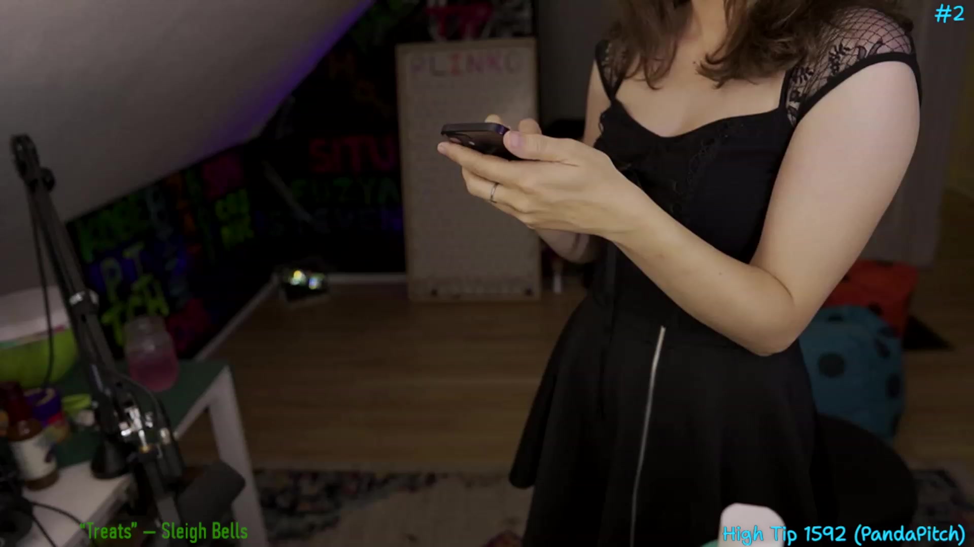 Gallery image thumbnail from Sofee_t's myfreecams stream on, 07/03/2023, 10:32 image 7 of 20