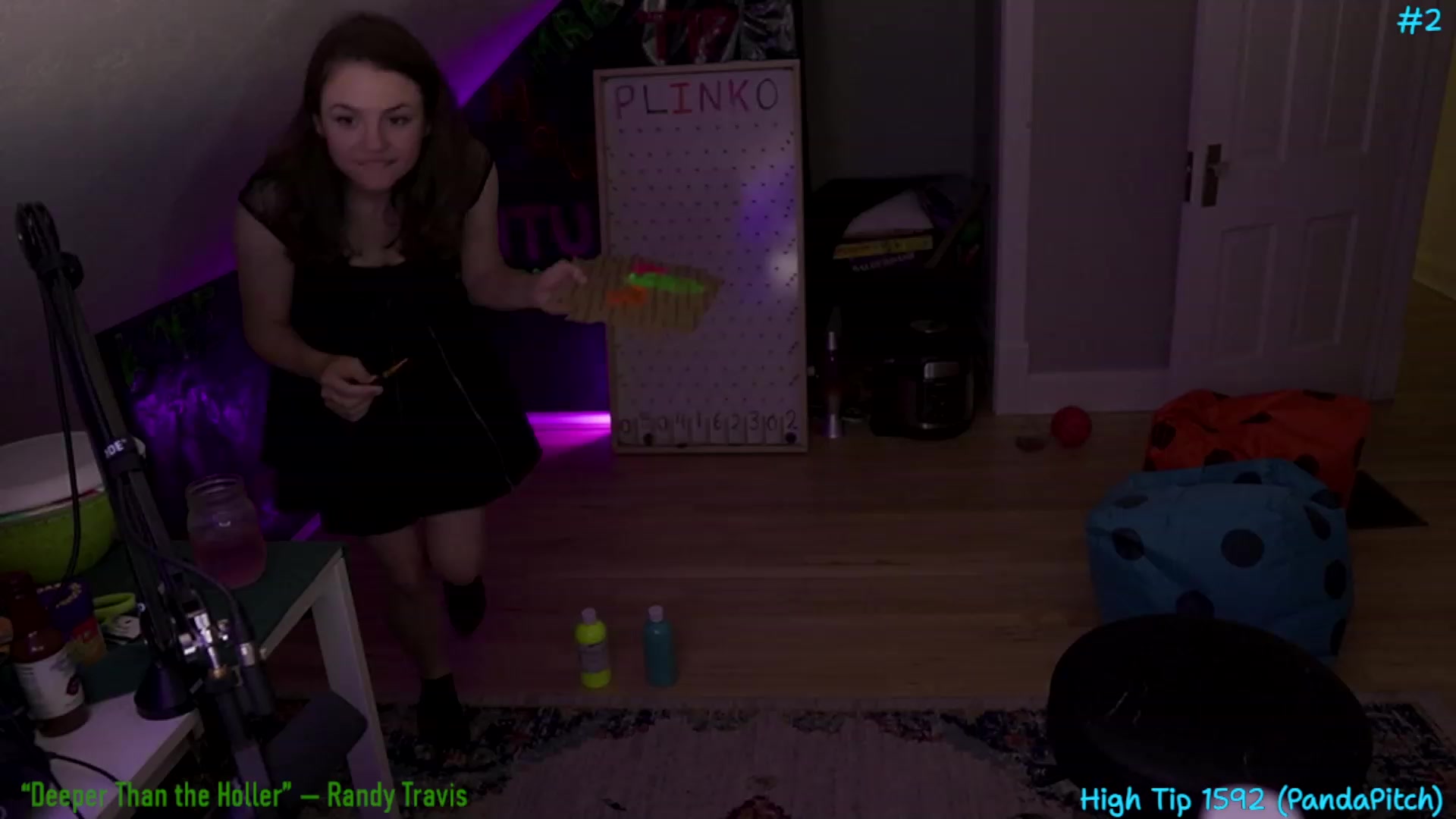 Gallery image thumbnail from Sofee_t's myfreecams stream on, 07/03/2023, 10:32 image 6 of 20