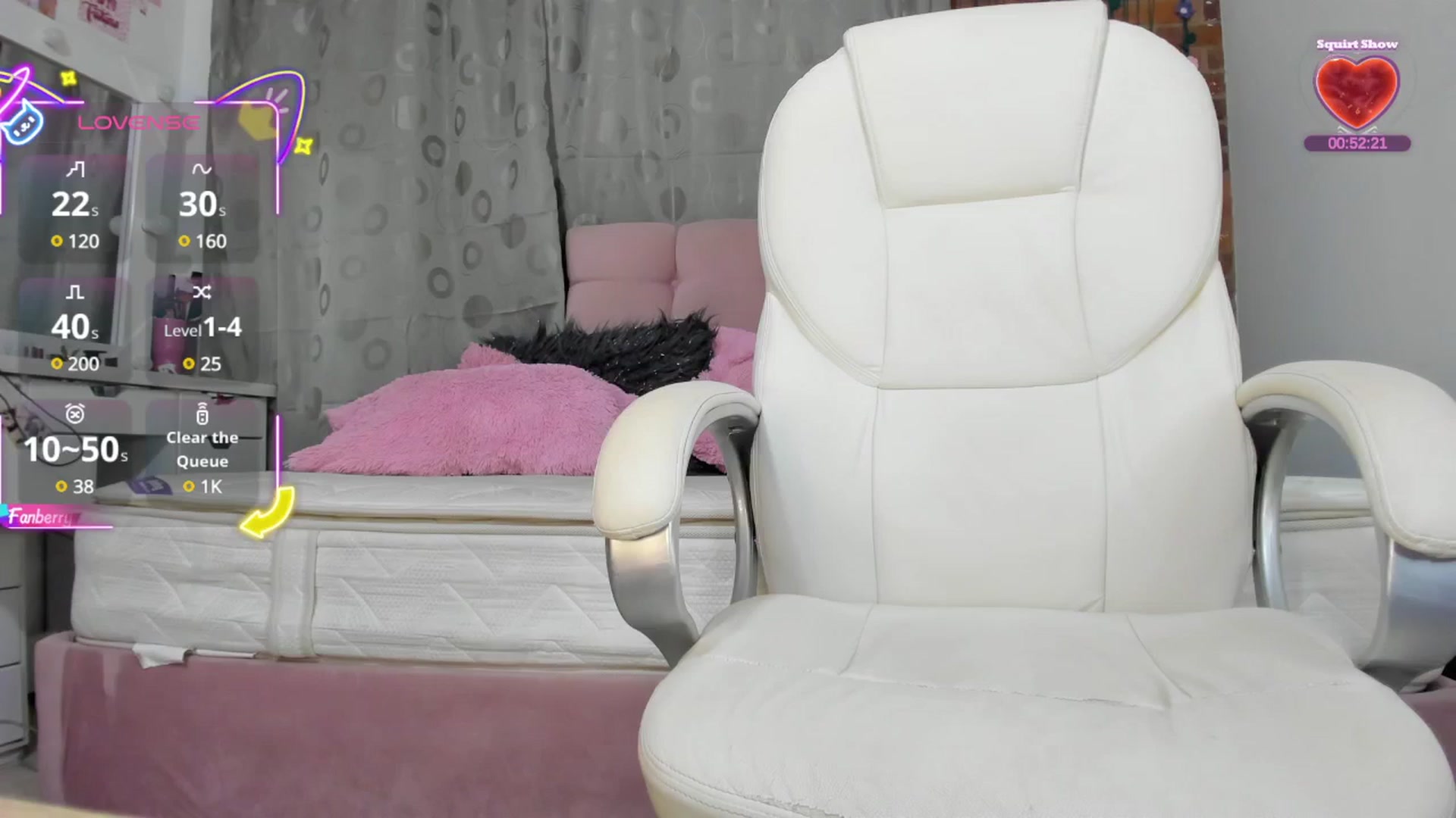 Gallery image thumbnail from Soffiee_vega1's myfreecams stream on, 07/17/2025, 08:00 image 16 of 20