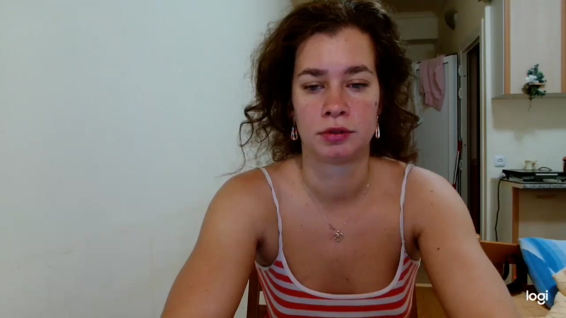 Gallery image thumbnail from SofiAmeli's myfreecams stream on, 09/17/2025, 16:12 image 6 of 20