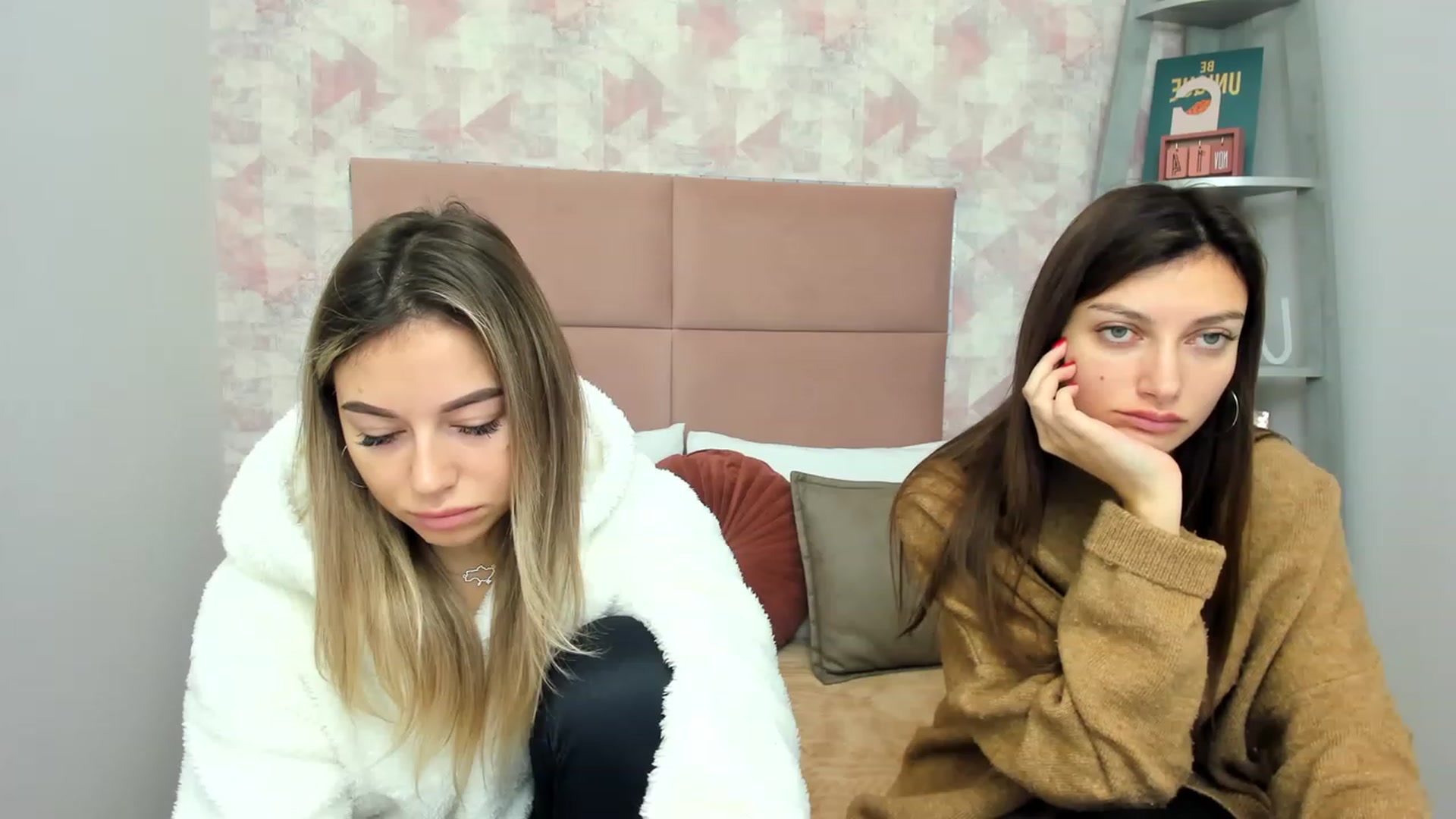 Gallery image thumbnail from SofiBloom's myfreecams stream on, 11/25/2022, 07:11 image 11 of 20