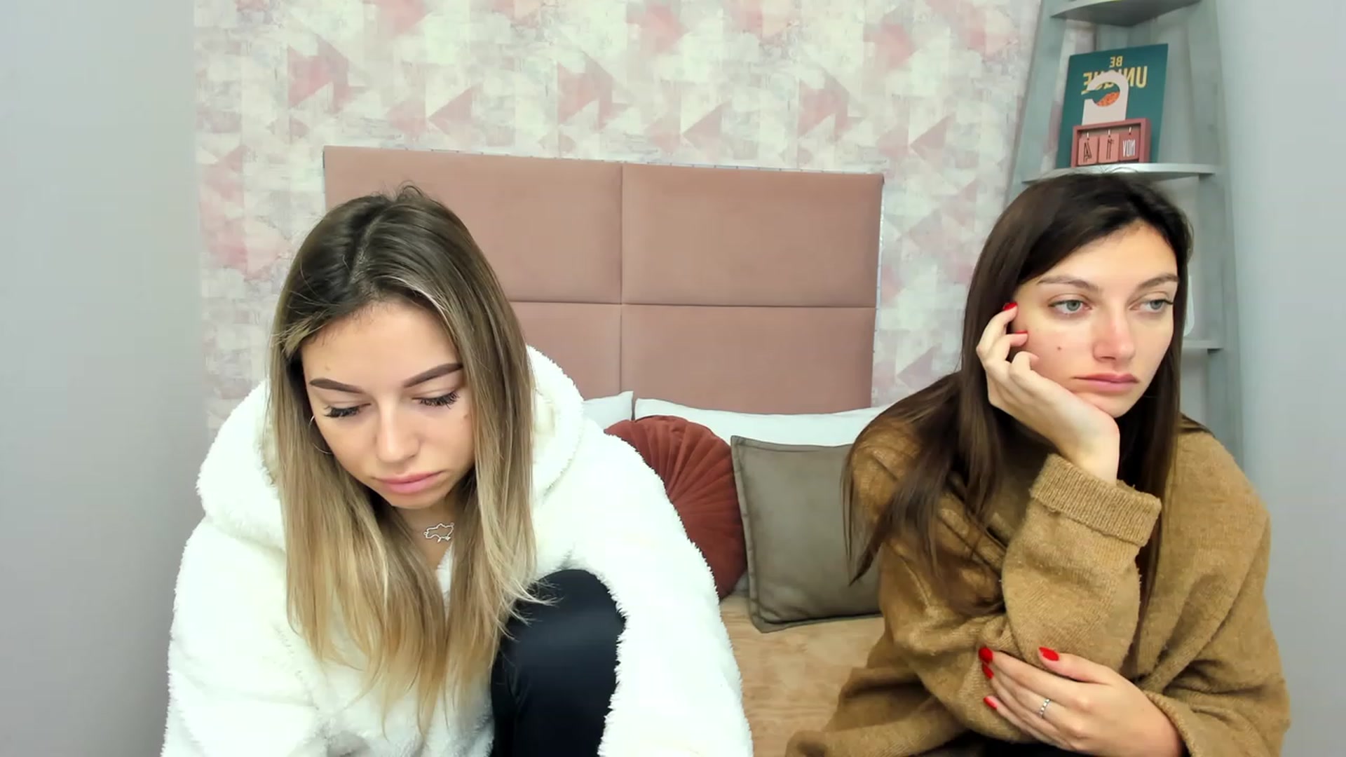 Gallery image thumbnail from SofiBloom's myfreecams stream on, 11/25/2022, 07:11 image 9 of 20