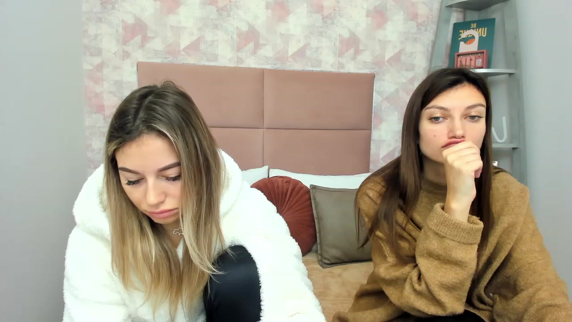 Gallery image thumbnail from SofiBloom's myfreecams stream on, 11/25/2022, 07:11 image 13 of 20
