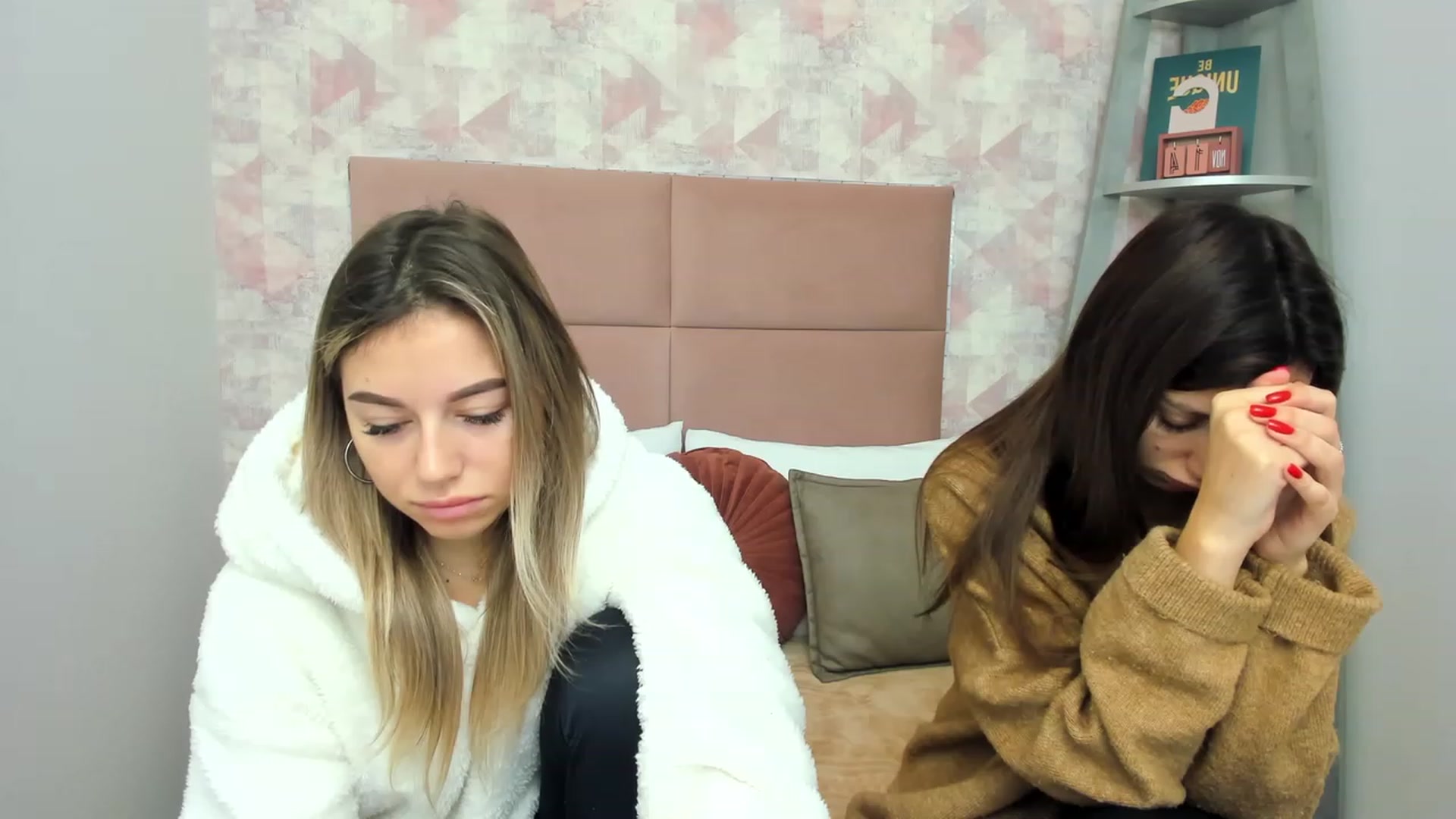 Gallery image thumbnail from SofiBloom's myfreecams stream on, 11/25/2022, 07:11 image 14 of 20