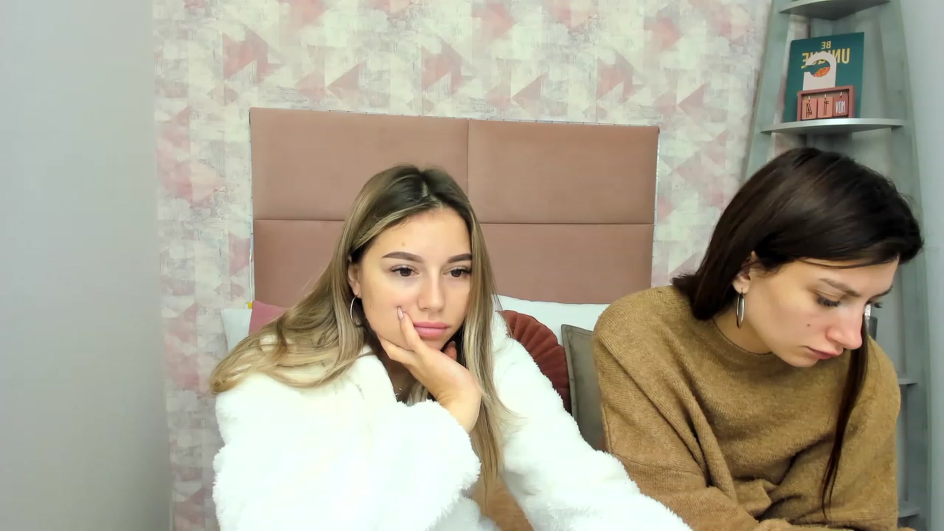 Gallery image thumbnail from SofiBloom's myfreecams stream on, 11/25/2022, 10:53 image 19 of 20