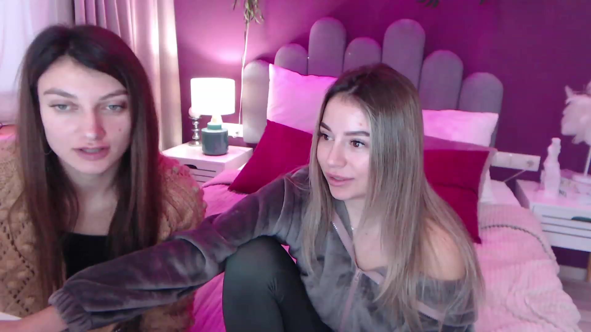 Gallery image thumbnail from SofiBloom's myfreecams stream on, 12/11/2022, 09:56 image 18 of 20