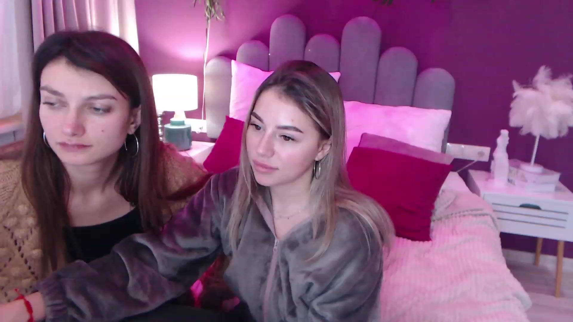 Gallery image thumbnail from SofiBloom's myfreecams stream on, 12/11/2022, 12:56 image 3 of 20