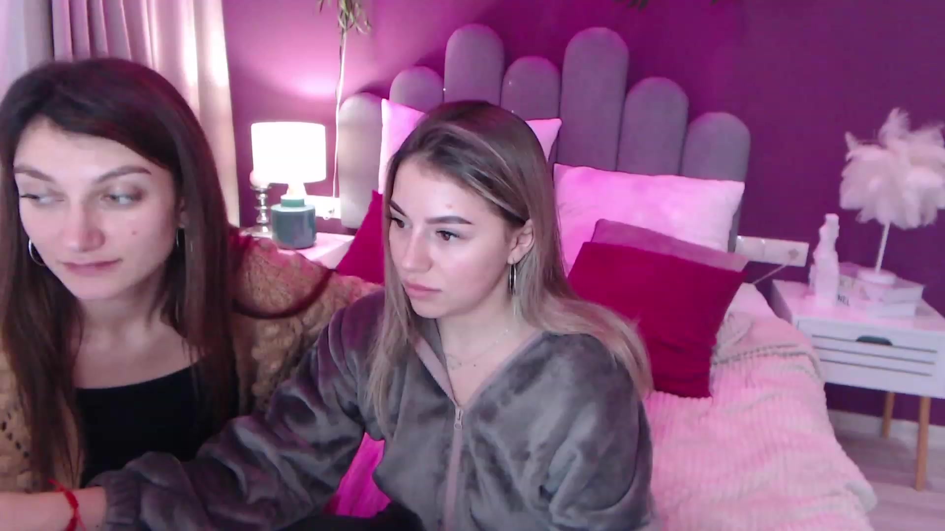 Gallery image thumbnail from SofiBloom's myfreecams stream on, 12/11/2022, 12:56 image 1 of 20