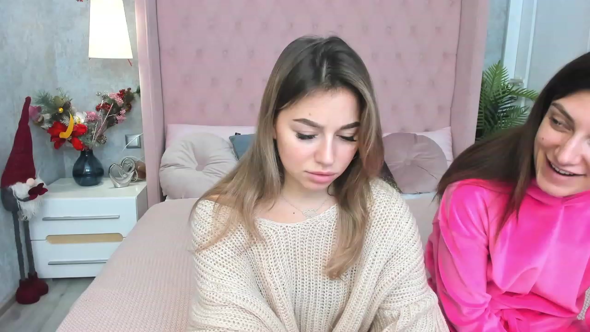 Gallery image thumbnail from SofiBloom's myfreecams stream on, 01/05/2023, 12:58 image 12 of 20