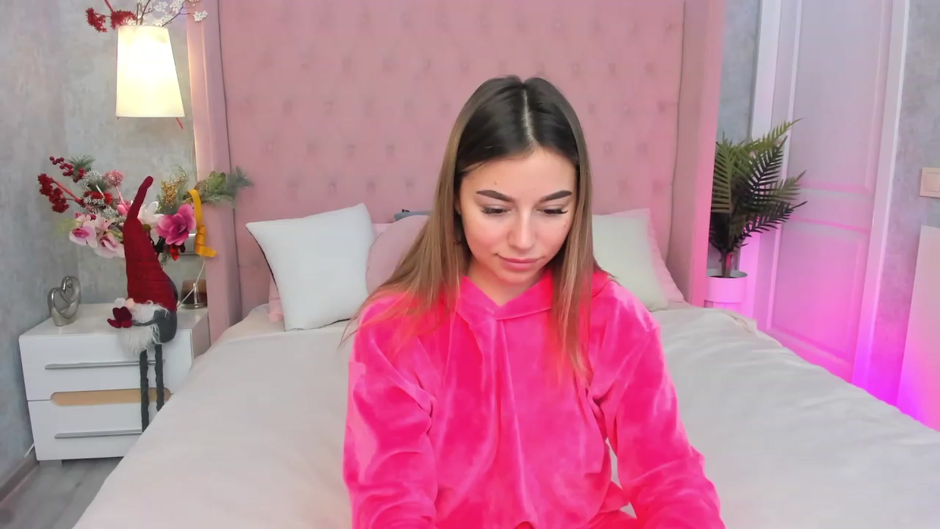 Gallery image thumbnail from SofiBloom's myfreecams stream on, 01/13/2023, 10:37 image 11 of 20