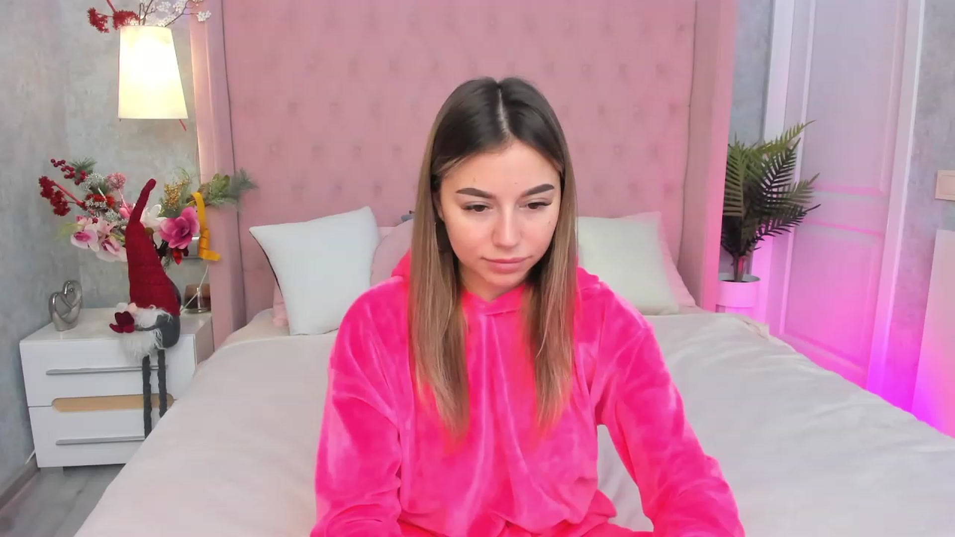Gallery image thumbnail from SofiBloom's myfreecams stream on, 01/13/2023, 10:37 image 3 of 20