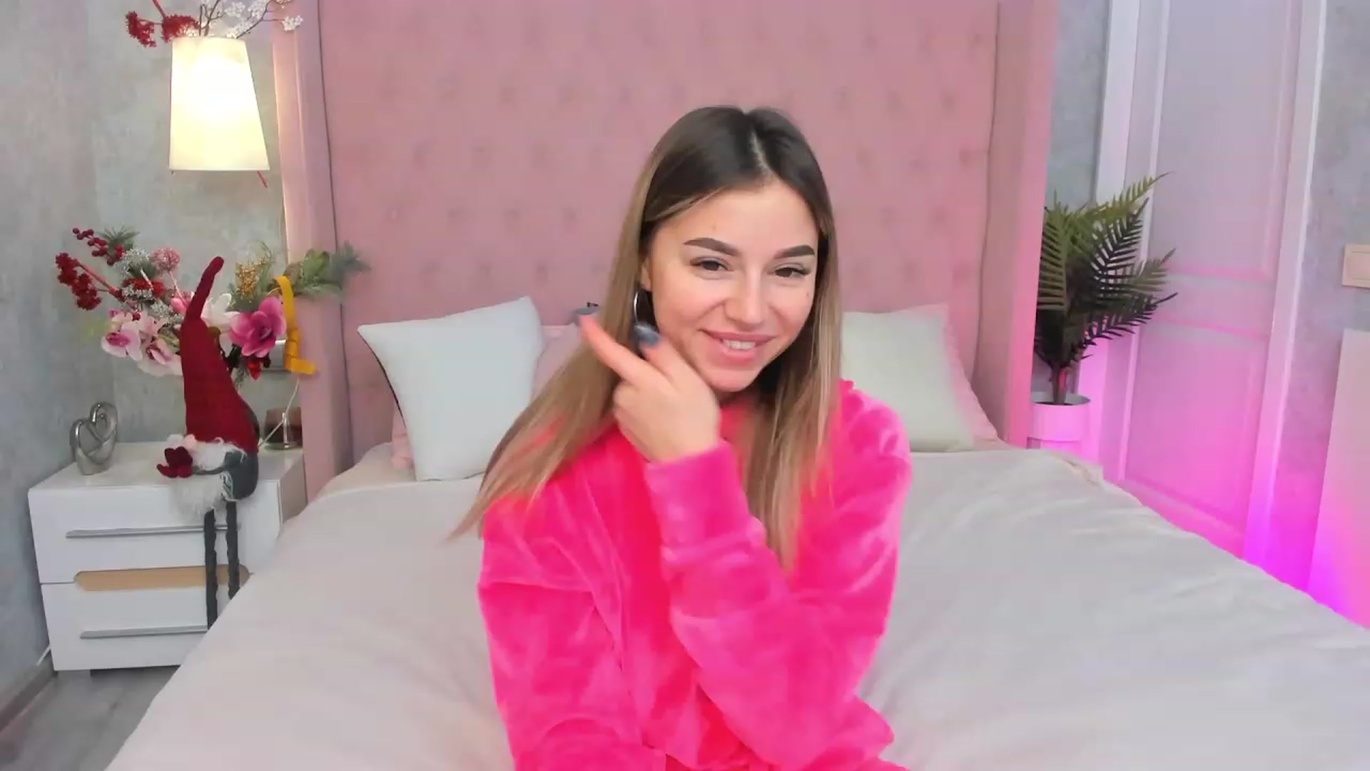 Gallery image thumbnail from SofiBloom's myfreecams stream on, 01/13/2023, 10:37 image 4 of 20