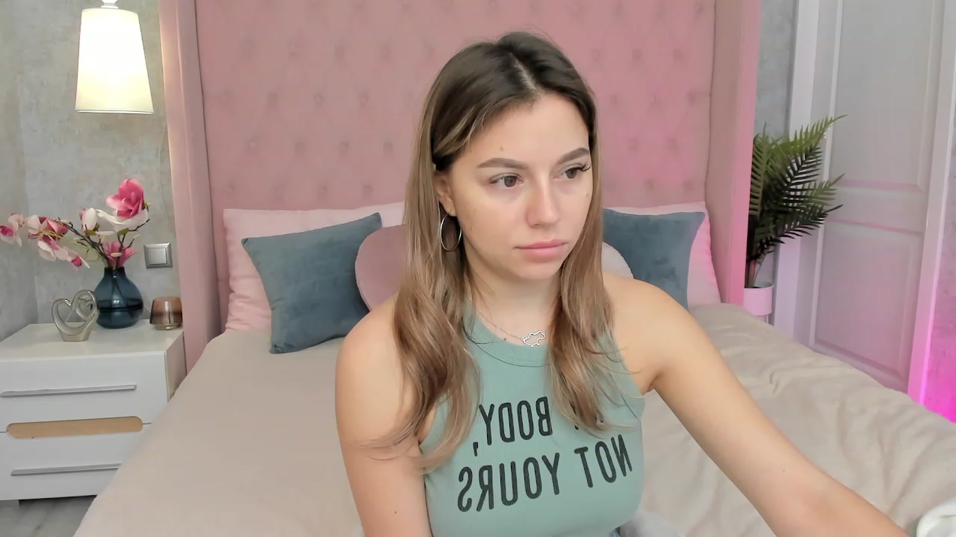 Gallery image thumbnail from SofiBloom's myfreecams stream on, 01/18/2023, 10:30 image 14 of 20