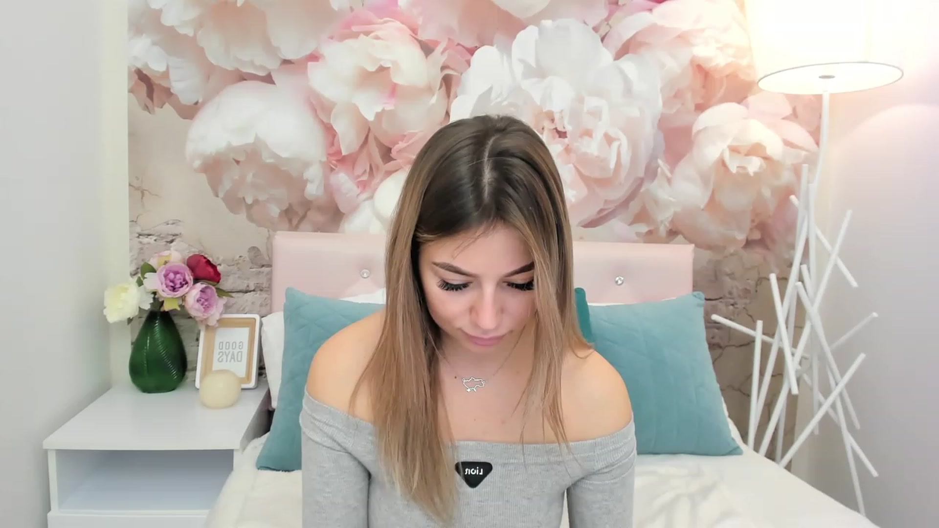 Gallery image thumbnail from SofiBloom's myfreecams stream on, 01/20/2023, 10:40 image 9 of 20