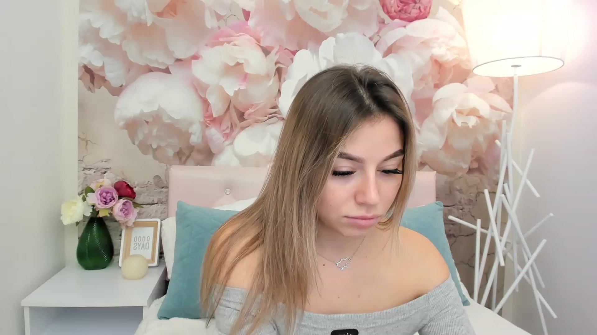 Gallery image thumbnail from SofiBloom's myfreecams stream on, 01/20/2023, 10:40 image 1 of 20