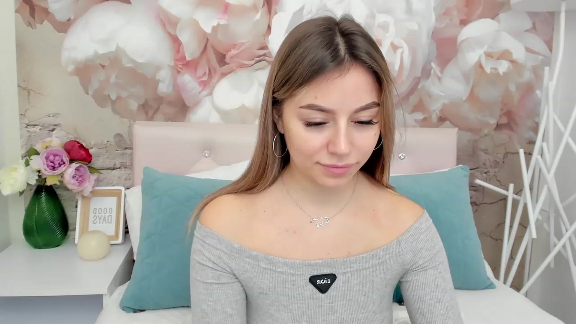 Gallery image thumbnail from SofiBloom's myfreecams stream on, 01/20/2023, 12:04 image 4 of 20