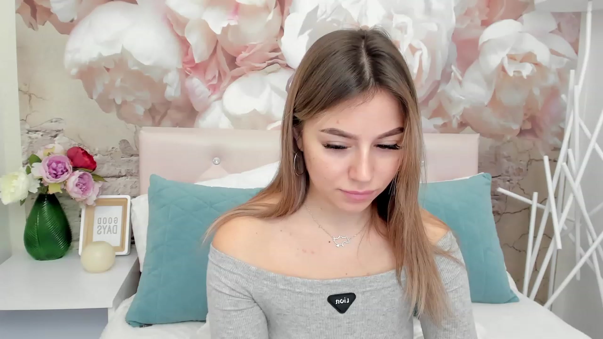 Gallery image thumbnail from SofiBloom's myfreecams stream on, 01/20/2023, 12:04 image 5 of 20
