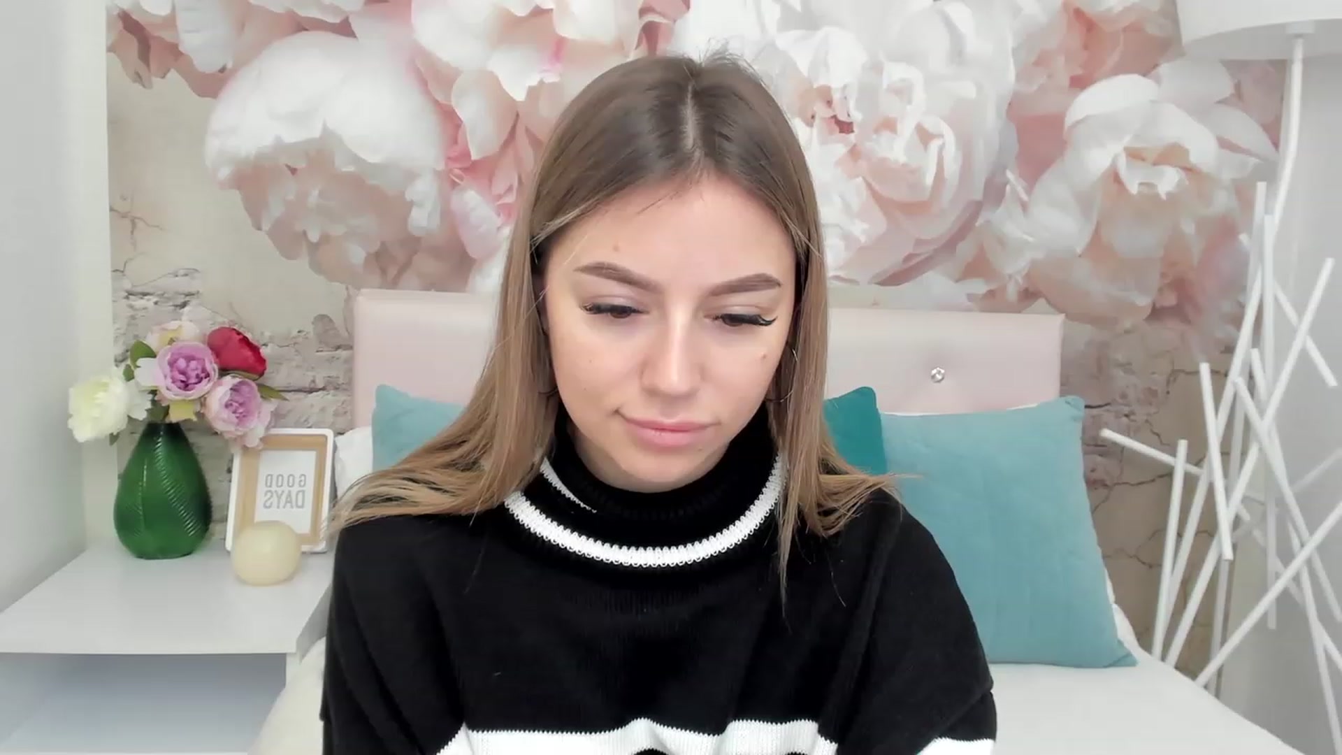 Gallery image thumbnail from SofiBloom's myfreecams stream on, 01/20/2023, 12:58 image 17 of 20