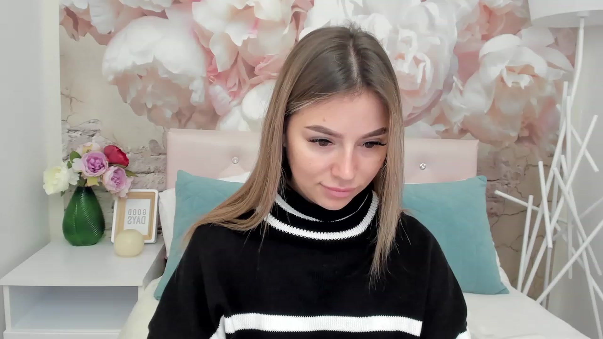 Gallery image thumbnail from SofiBloom's myfreecams stream on, 01/20/2023, 12:58 image 3 of 20