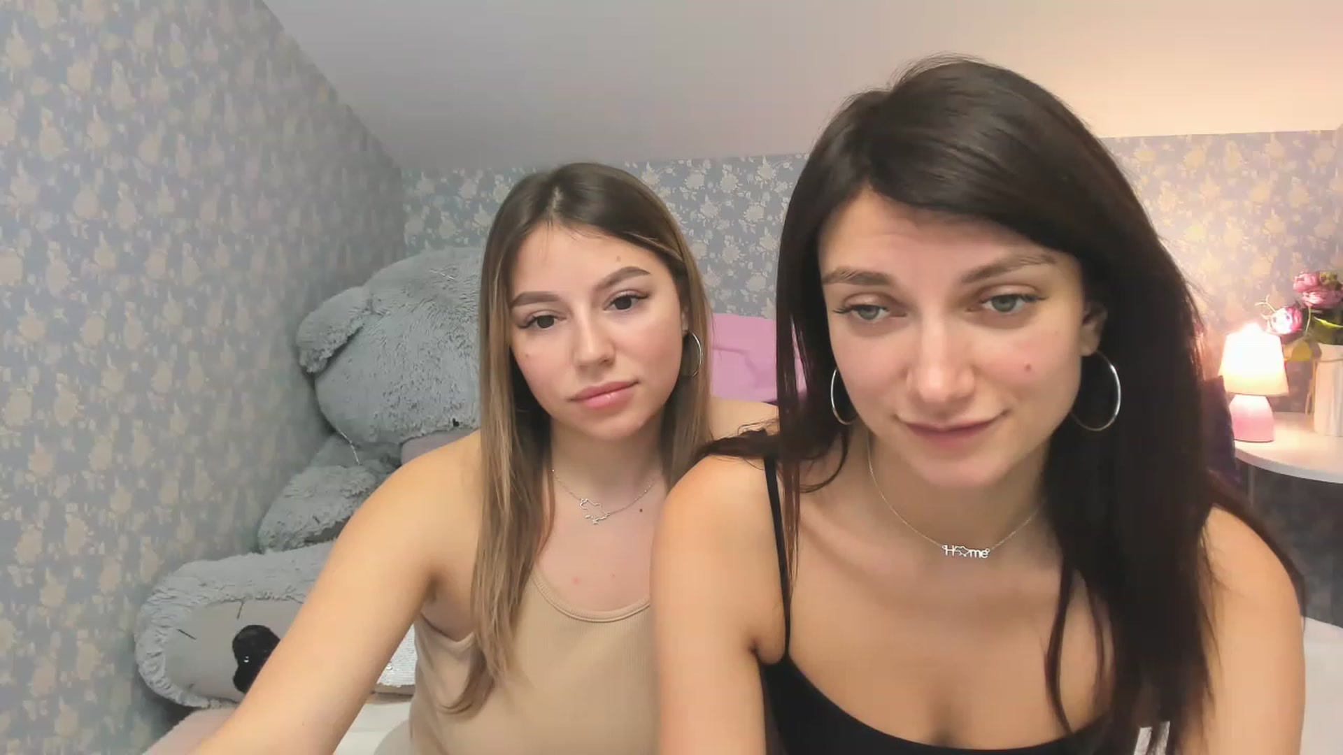 Gallery image thumbnail from SofiBloom's myfreecams stream on, 02/07/2023, 12:01 image 7 of 20