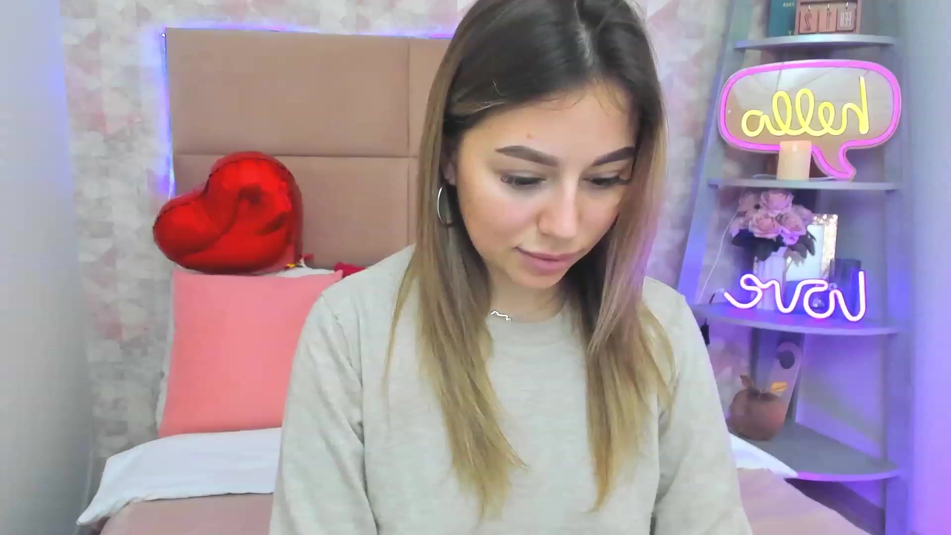 Gallery image thumbnail from SofiBloom's myfreecams stream on, 02/14/2023, 13:06 image 20 of 20