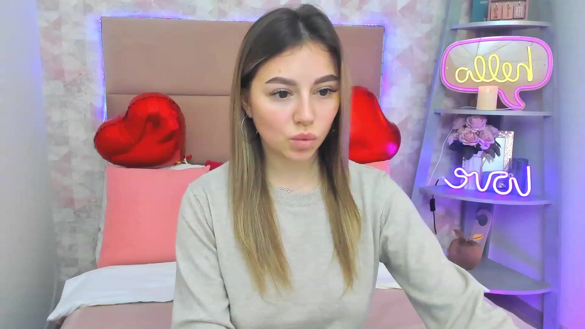 Gallery image thumbnail from SofiBloom's myfreecams stream on, 02/14/2023, 13:06 image 15 of 20