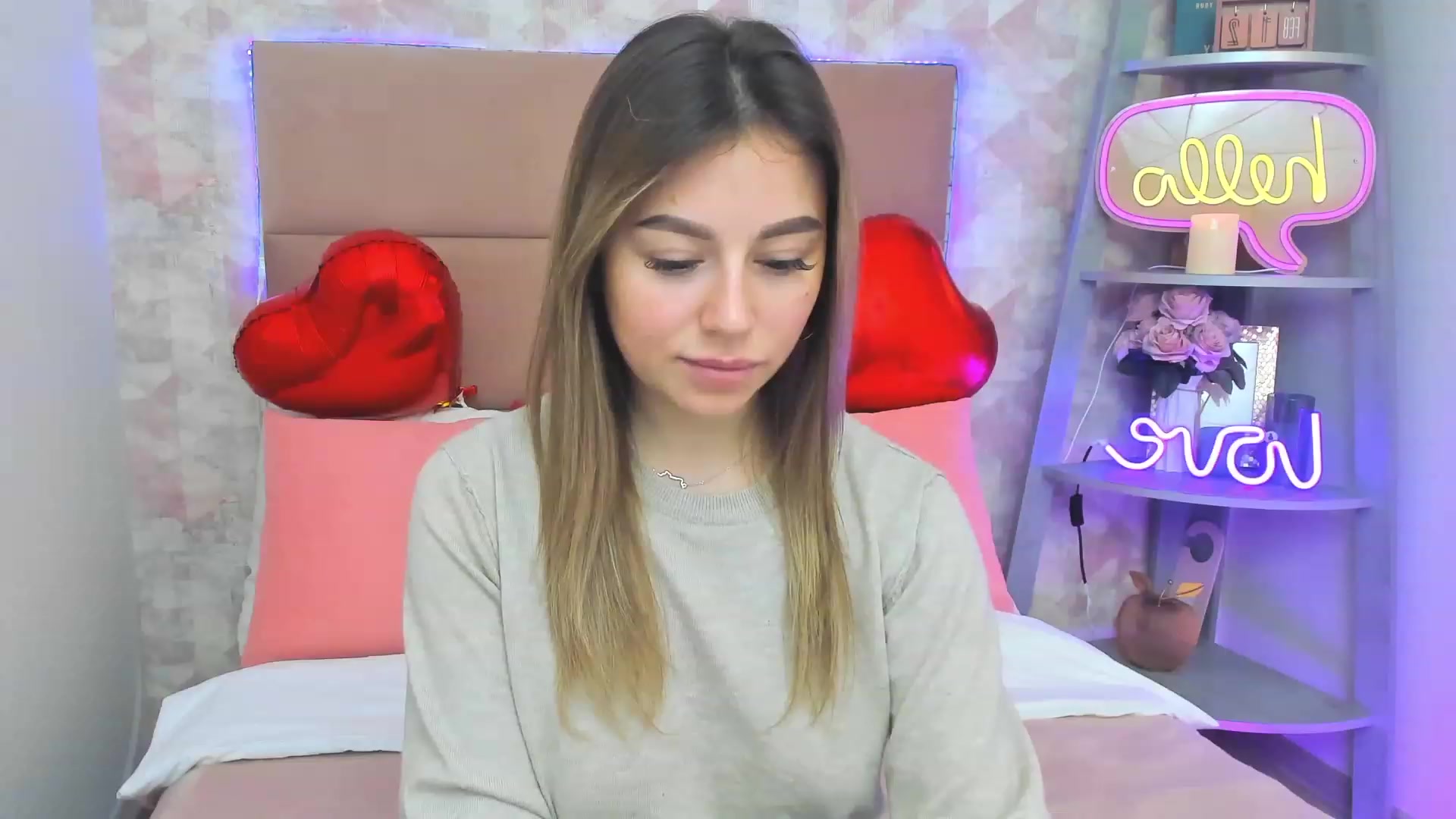 Gallery image thumbnail from SofiBloom's myfreecams stream on, 02/14/2023, 13:06 image 10 of 20